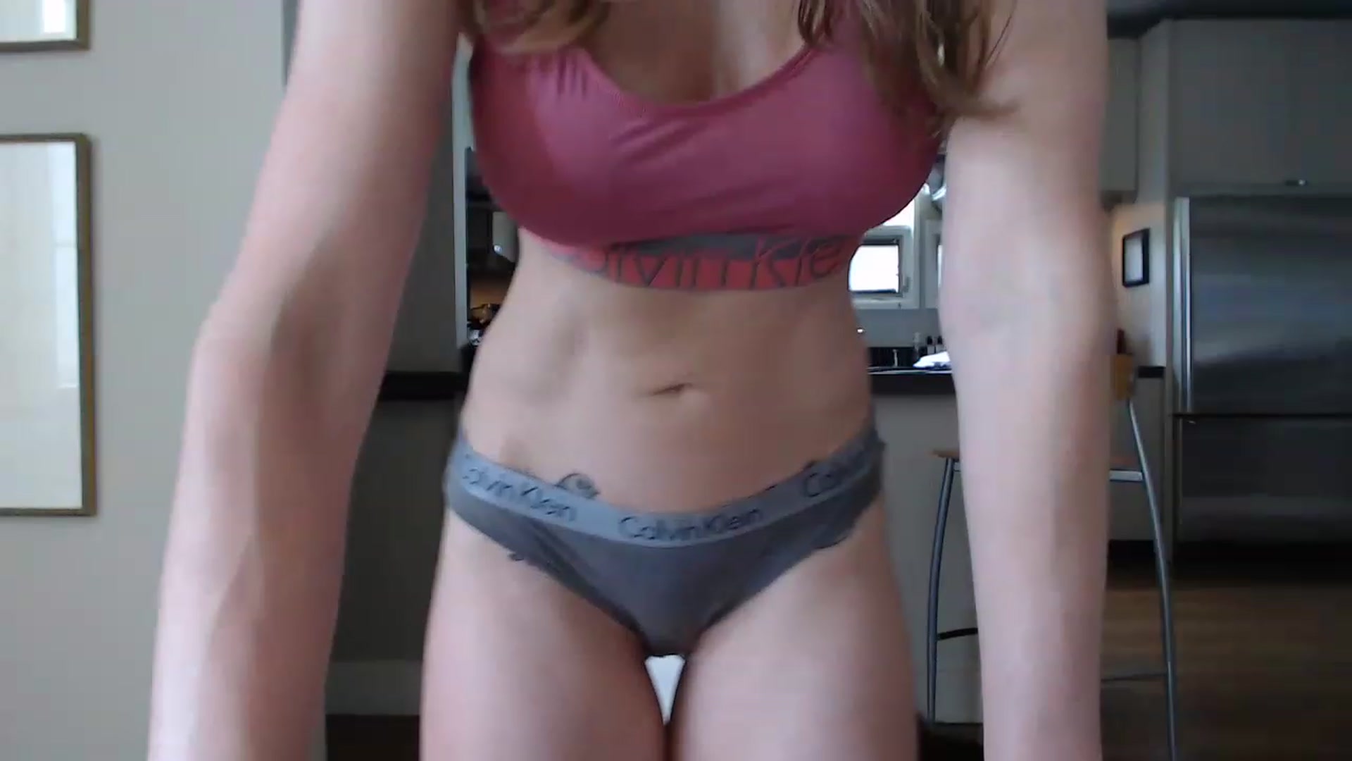 Gallery image thumbnail from tea_for_2's myfreecams stream on, 05/08/2023, 18:55 image 6 of 20