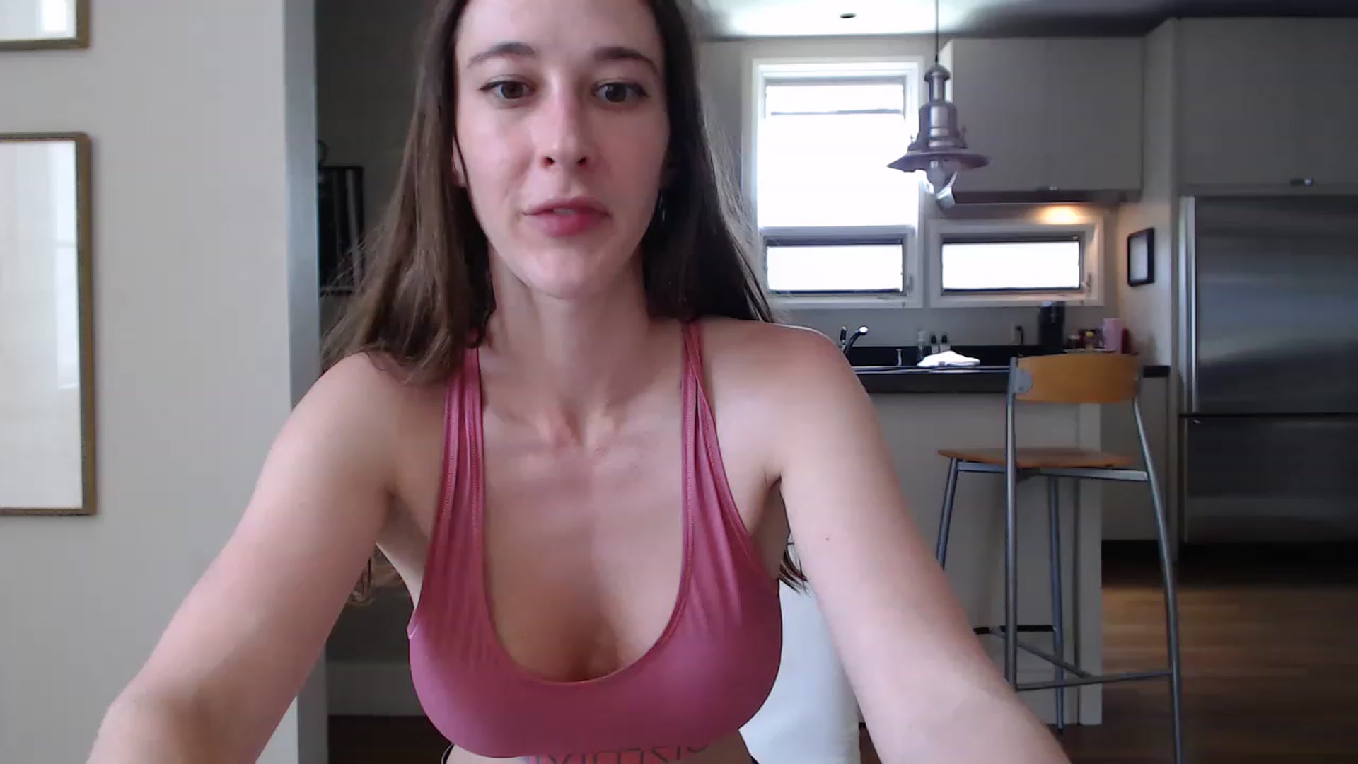Gallery image thumbnail from tea_for_2's myfreecams stream on, 05/08/2023, 18:55 image 8 of 20