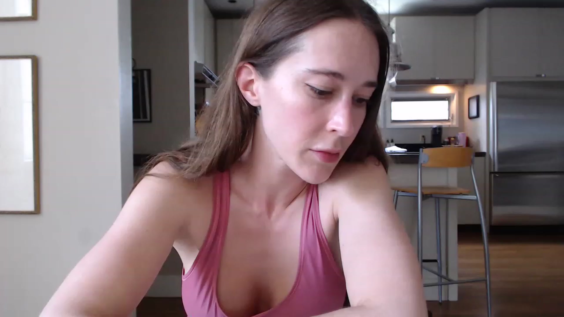 Gallery image thumbnail from tea_for_2's myfreecams stream on, 05/08/2023, 18:55 image 1 of 20