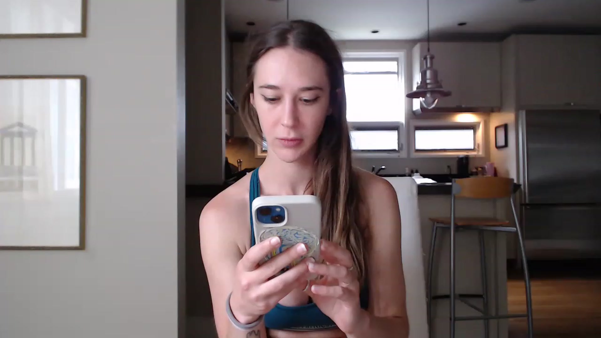 Gallery image thumbnail from tea_for_2's myfreecams stream on, 05/12/2023, 14:11 image 17 of 20