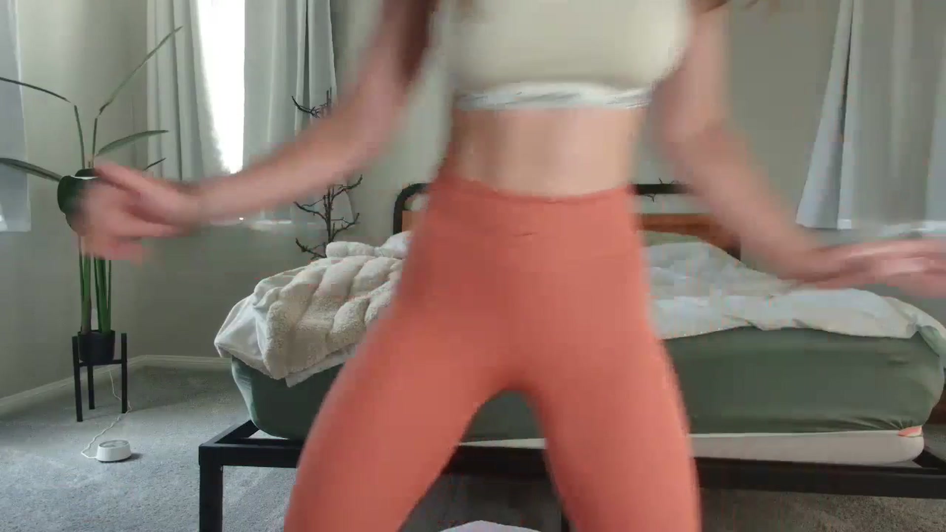 Gallery image thumbnail from tea_for_2's myfreecams stream on, 05/31/2023, 17:51 image 2 of 20