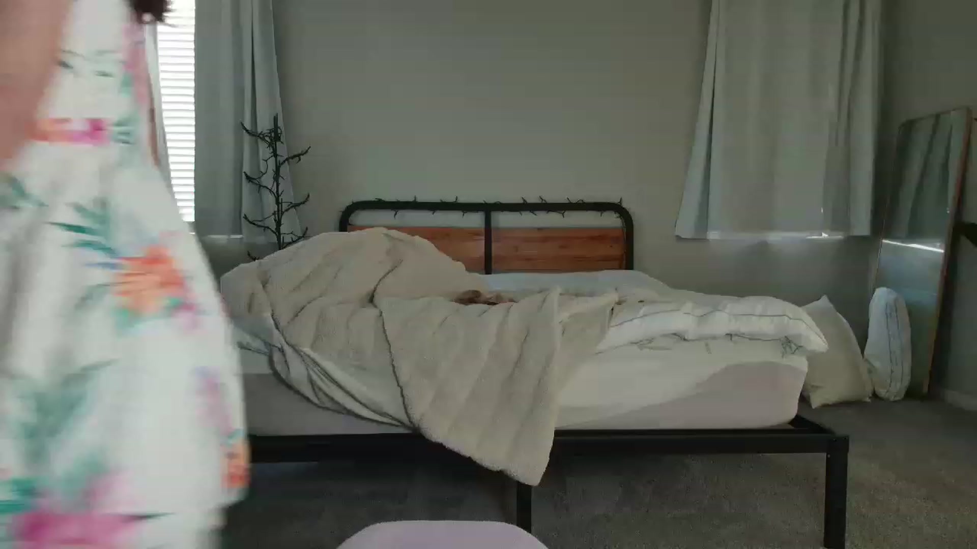 Gallery image thumbnail from tea_for_2's myfreecams stream on, 06/03/2023, 16:58 image 1 of 20