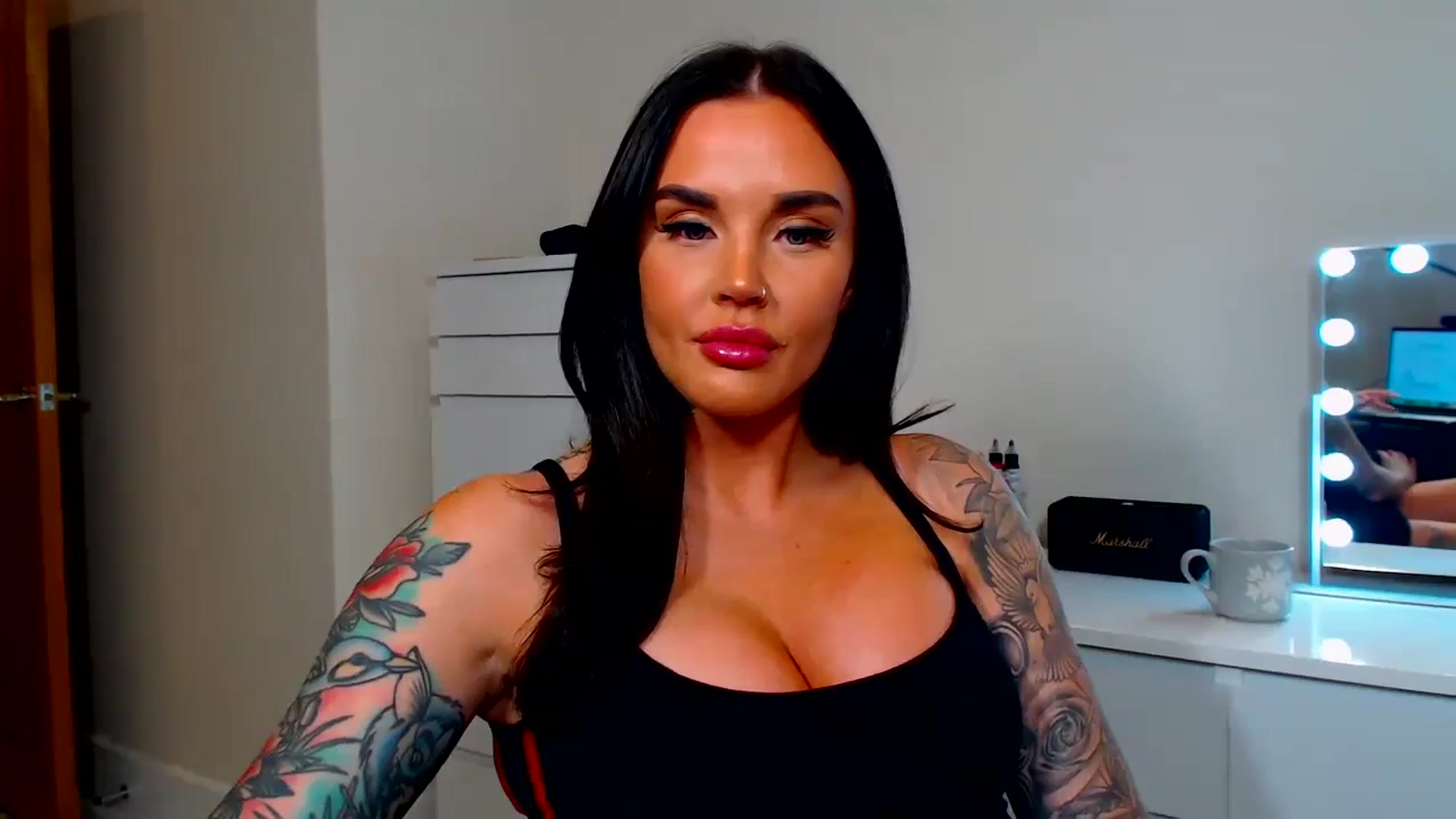 Gallery image thumbnail from teamtatt's myfreecams stream on, 10/05/2024, 19:46 image 17 of 20