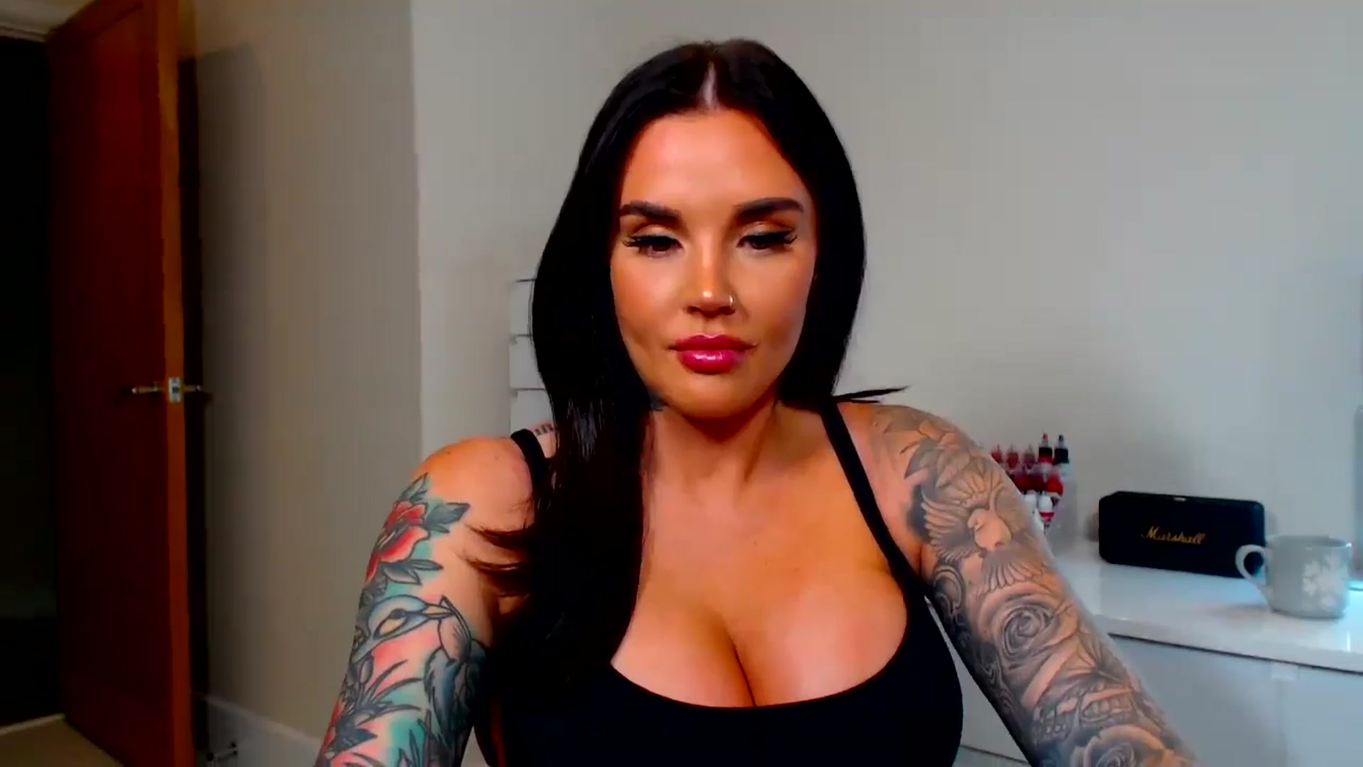 Gallery image thumbnail from teamtatt's myfreecams stream on, 10/05/2024, 19:46 image 20 of 20