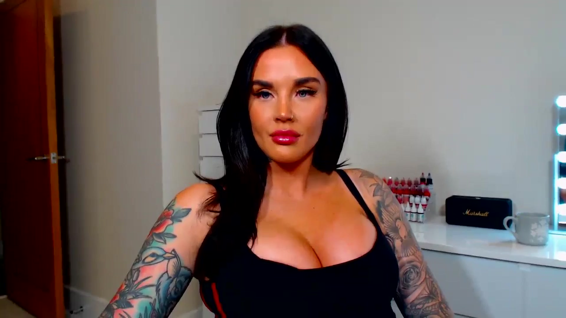 Gallery image thumbnail from teamtatt's myfreecams stream on, 10/05/2024, 19:46 image 12 of 20