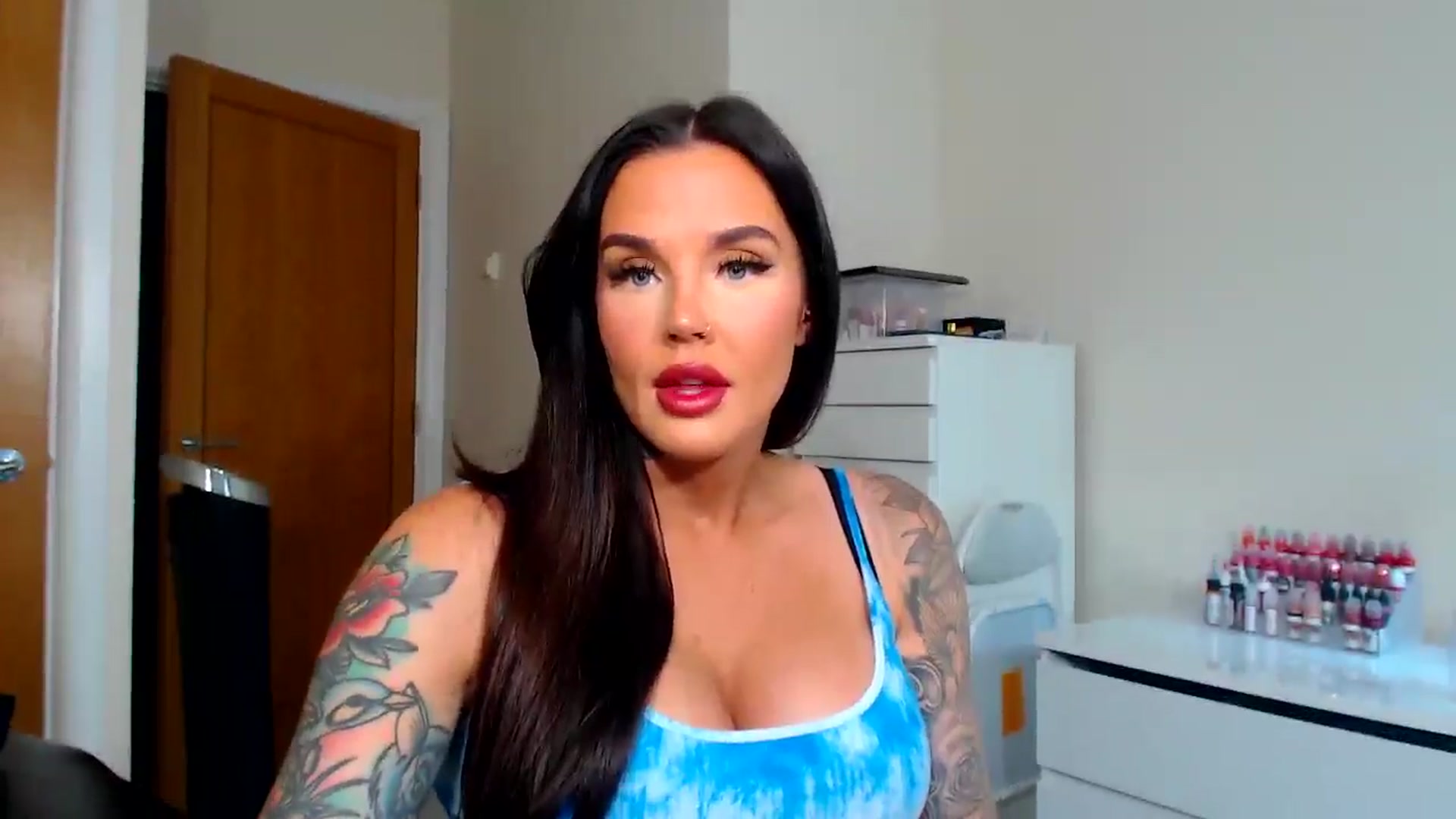 Gallery image thumbnail from teamtatt's myfreecams stream on, 09/11/2025, 14:51 image 2 of 20