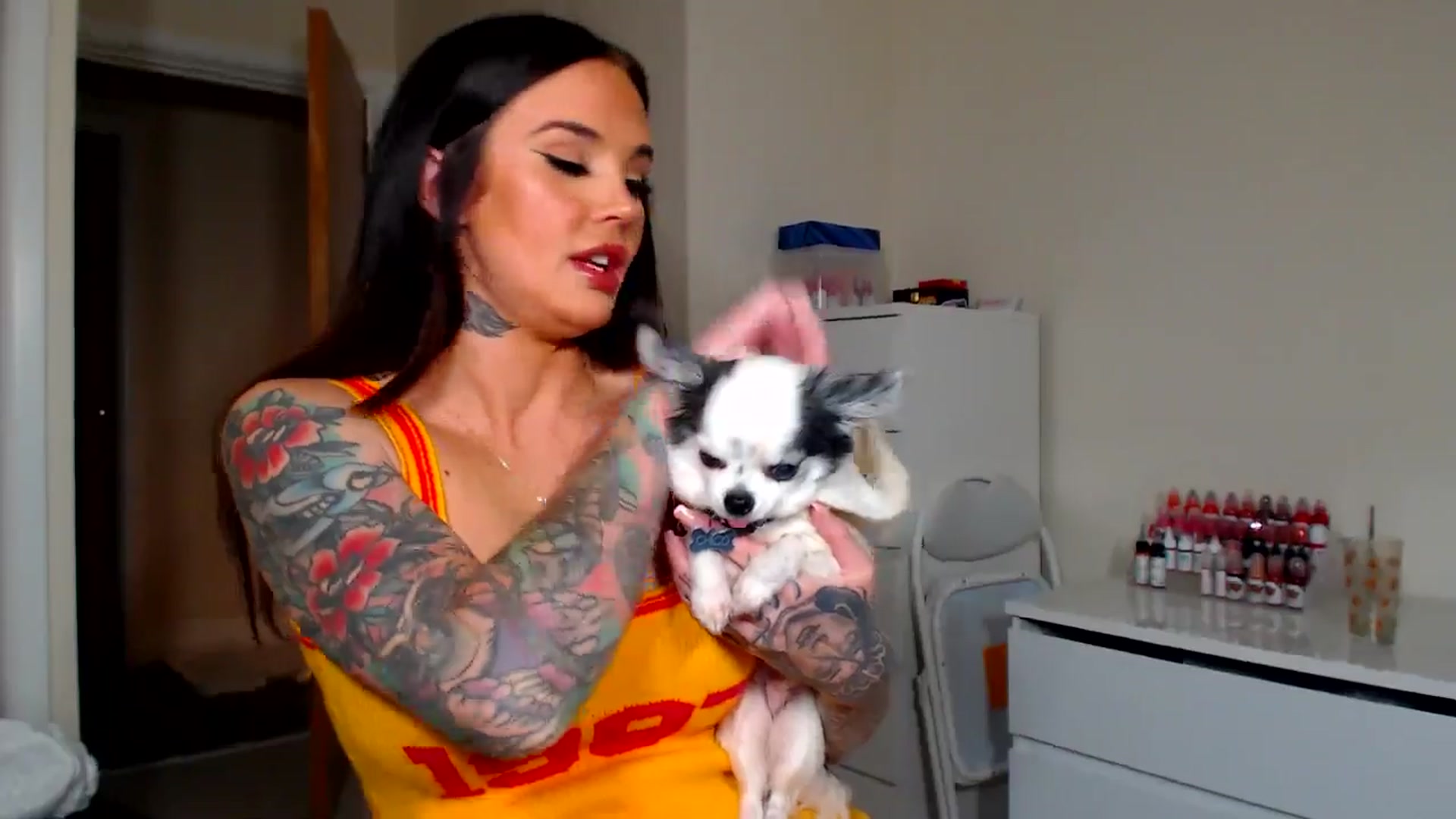 Gallery image thumbnail from teamtatt's myfreecams stream on, 10/04/2025, 20:33 image 10 of 20