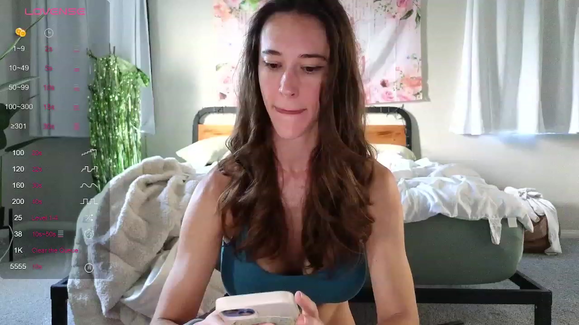 Gallery image thumbnail from tease4lisa's myfreecams stream on, 09/09/2023, 15:08 image 17 of 20