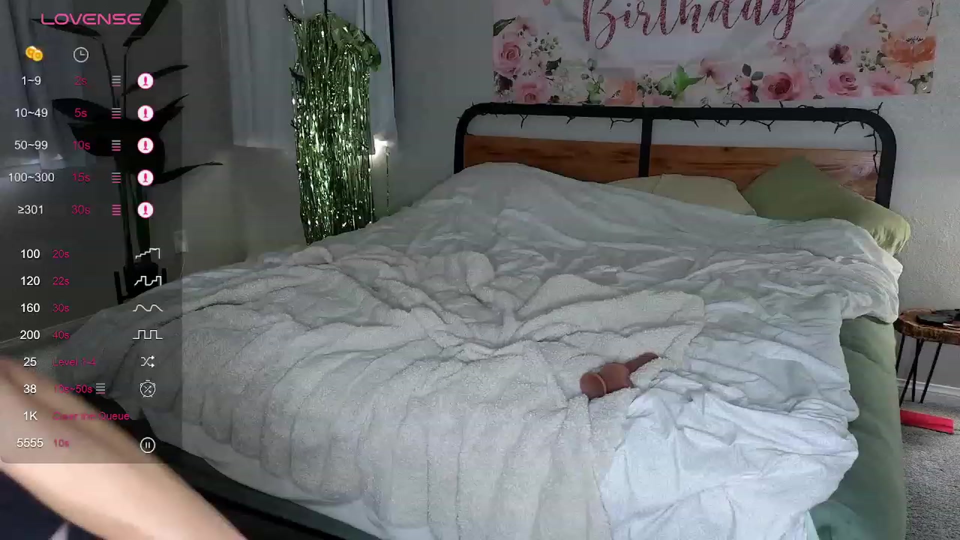 Gallery image thumbnail from tease4lisa's myfreecams stream on, 09/11/2023, 23:48 image 2 of 20