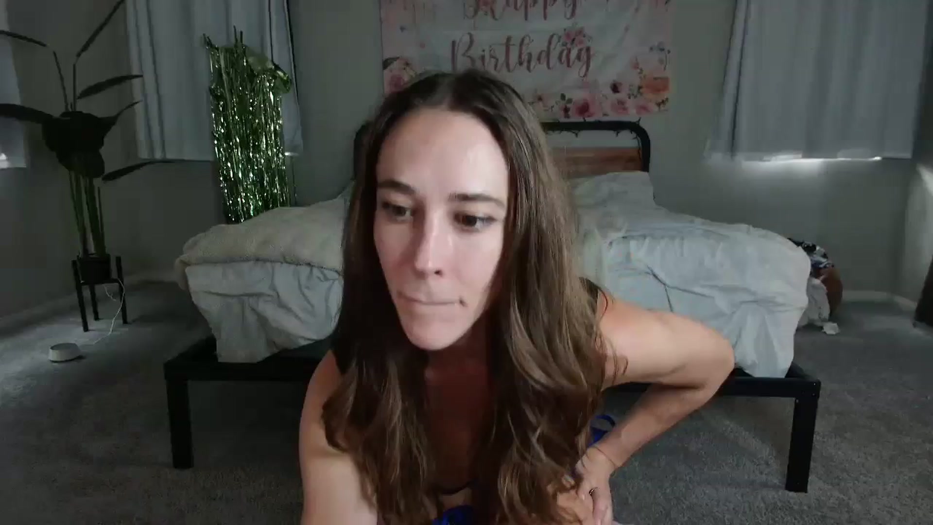 Gallery image thumbnail from tease4lisa's myfreecams stream on, 09/13/2023, 22:47 image 1 of 20