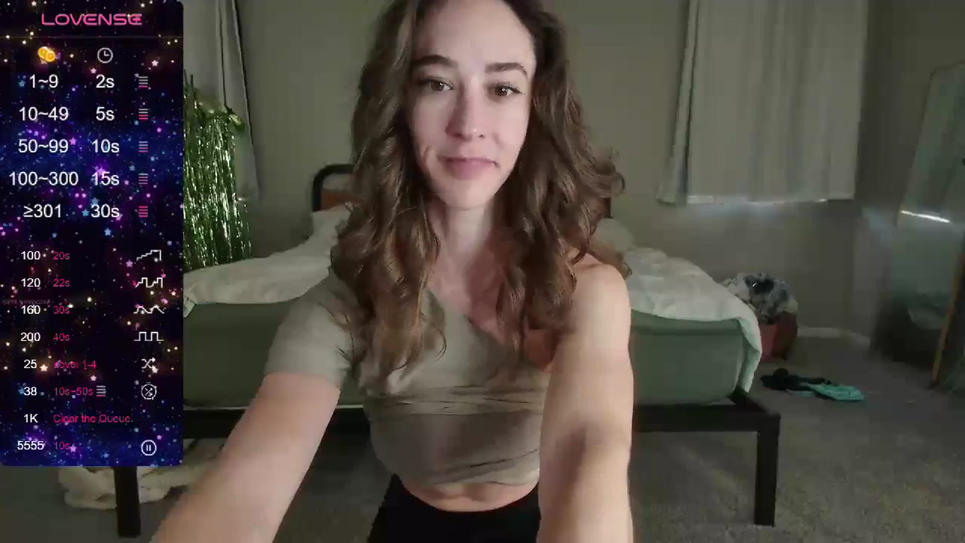 Gallery image thumbnail from tease4lisa's myfreecams stream on, 10/12/2023, 16:17 image 7 of 20