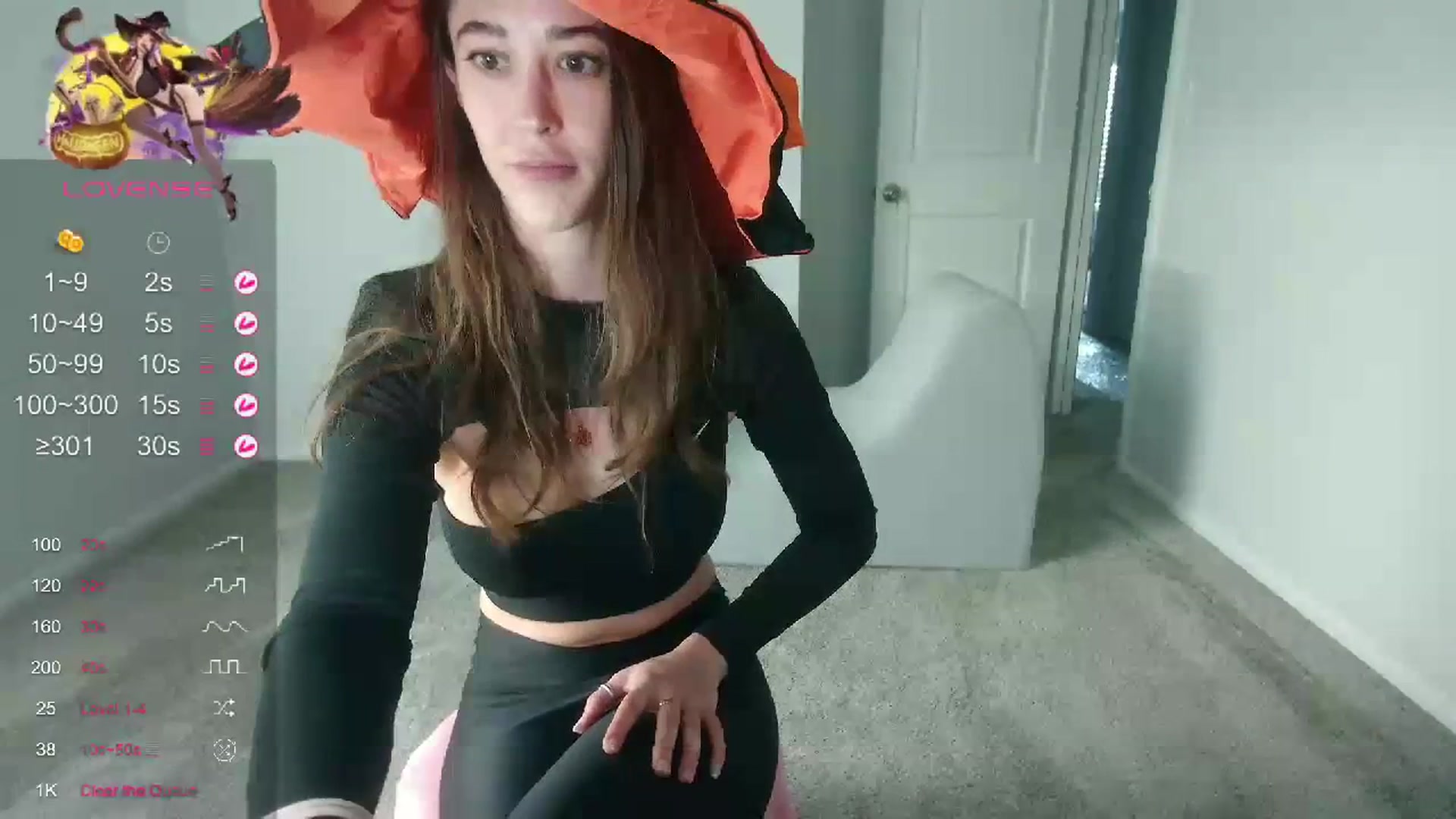 Gallery image thumbnail from tease4lisa's myfreecams stream on, 10/31/2023, 20:02 image 17 of 20