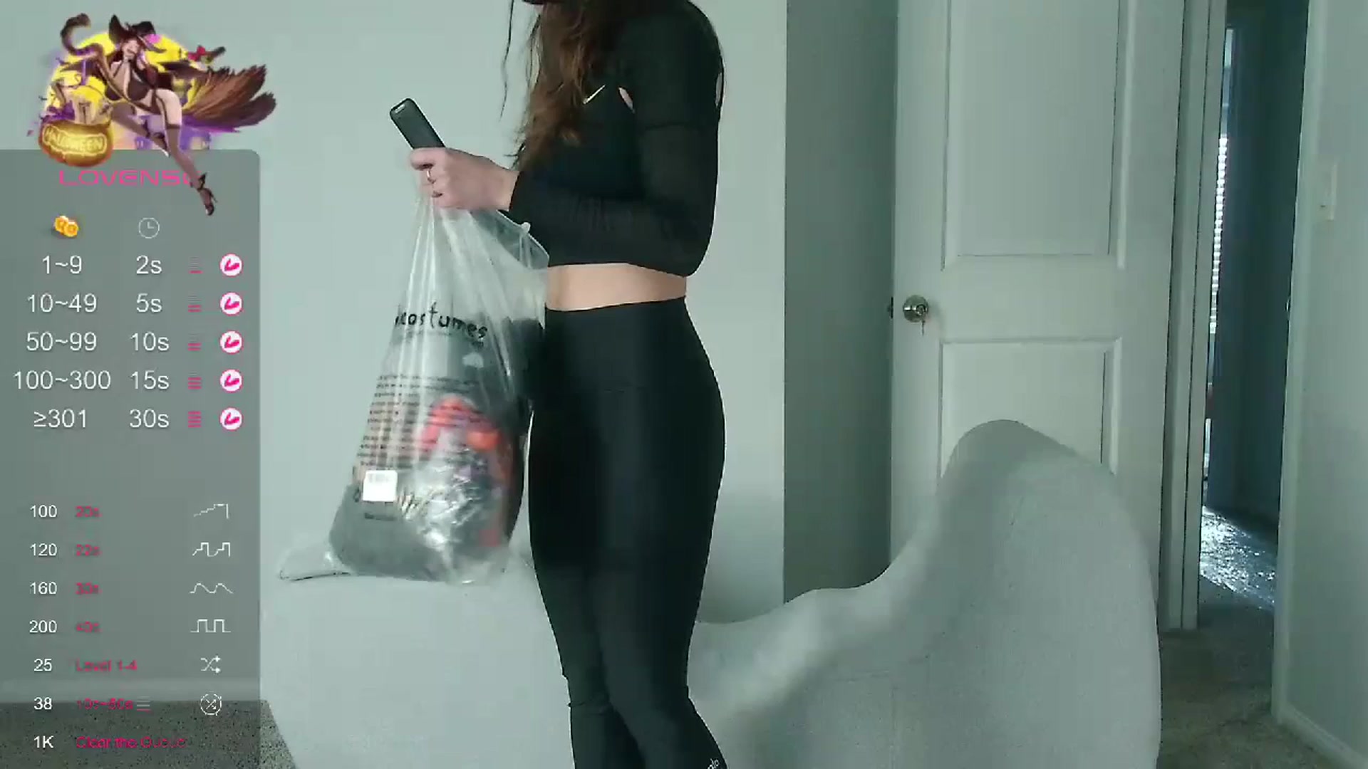 Gallery image thumbnail from tease4lisa's myfreecams stream on, 10/31/2023, 20:02 image 19 of 20