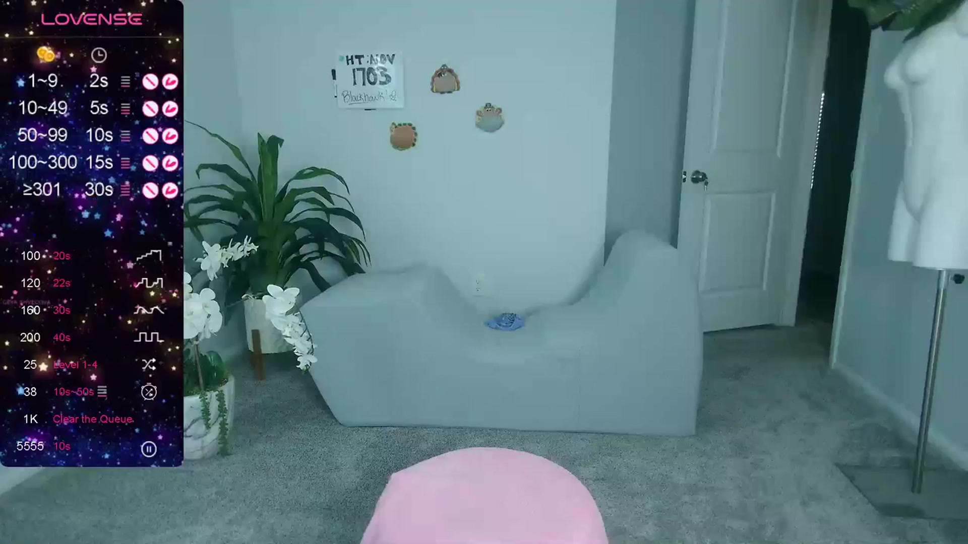 Gallery image thumbnail from tease4lisa's myfreecams stream on, 11/29/2023, 23:52 image 5 of 20