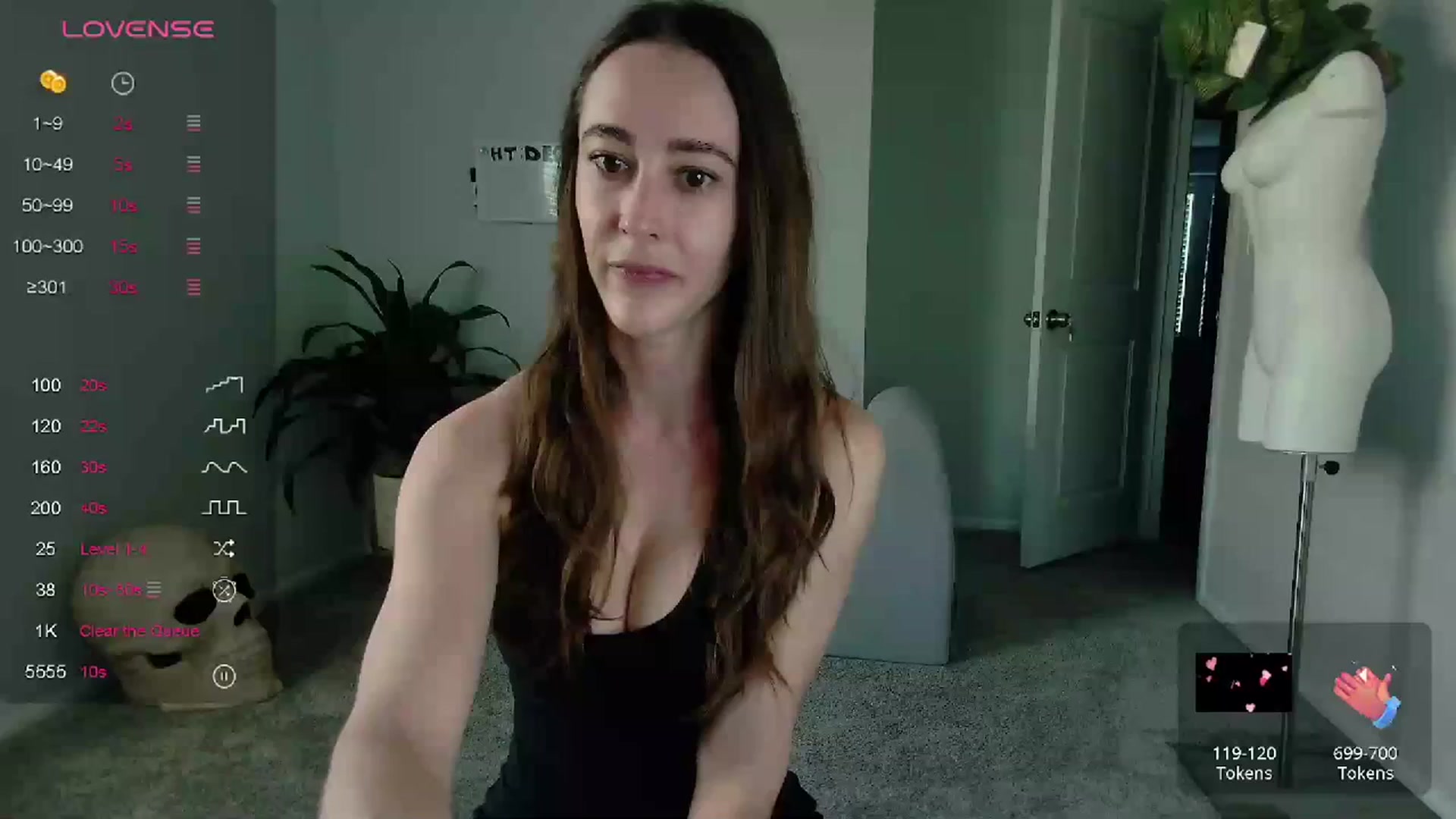 Gallery image thumbnail from tease4lisa's myfreecams stream on, 12/06/2023, 21:16 image 13 of 20