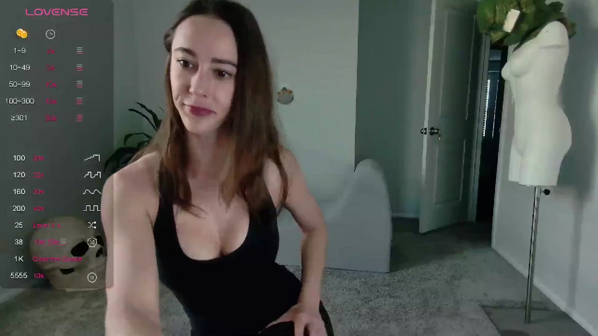 Gallery image thumbnail from tease4lisa's myfreecams stream on, 12/06/2023, 21:16 image 9 of 20
