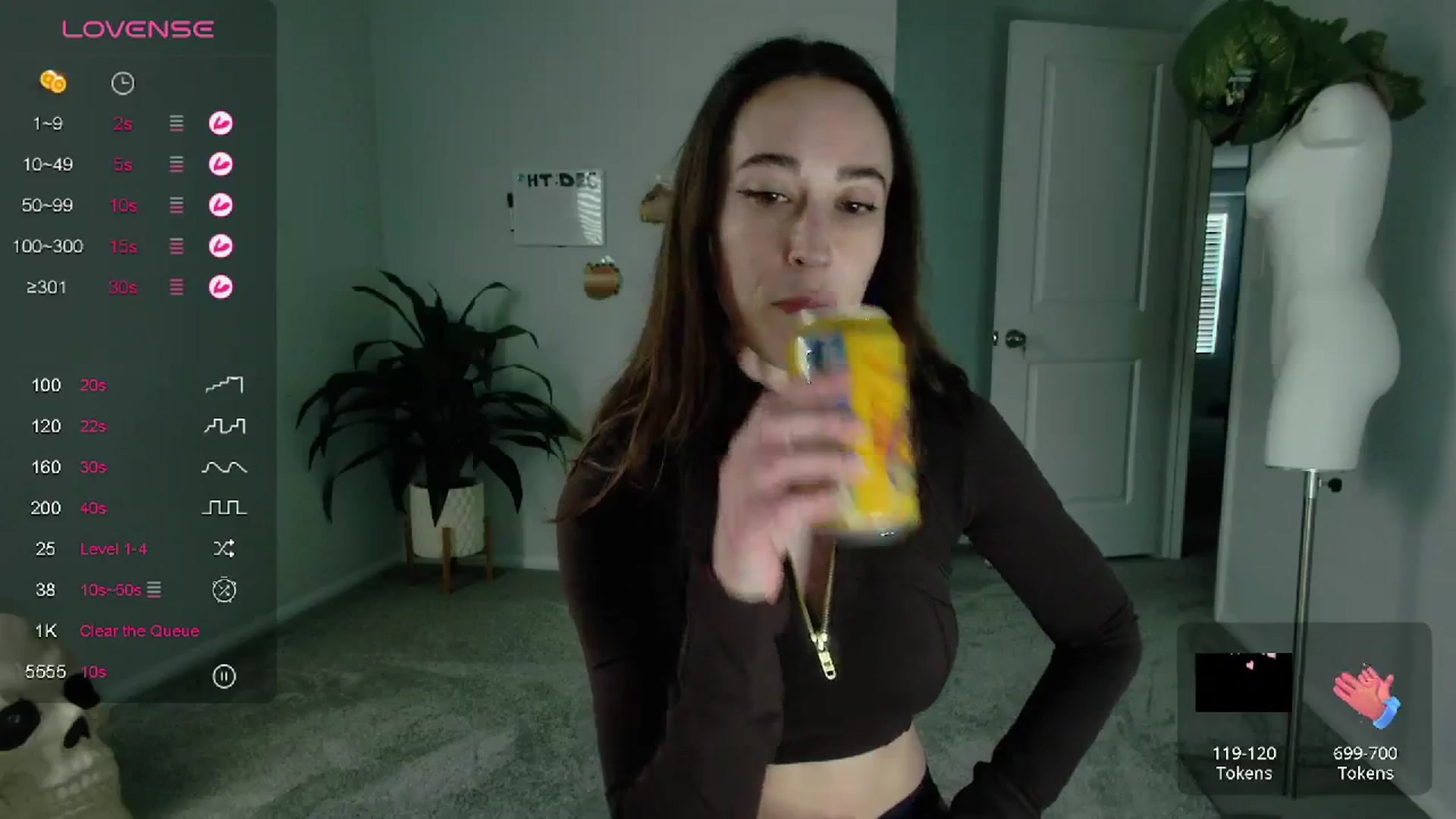 Gallery image thumbnail from tease4lisa's myfreecams stream on, 12/12/2023, 21:54 image 12 of 20