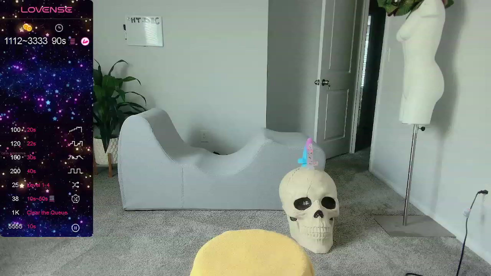 Gallery image thumbnail from tease4lisa's myfreecams stream on, 01/09/2024, 19:30 image 19 of 20