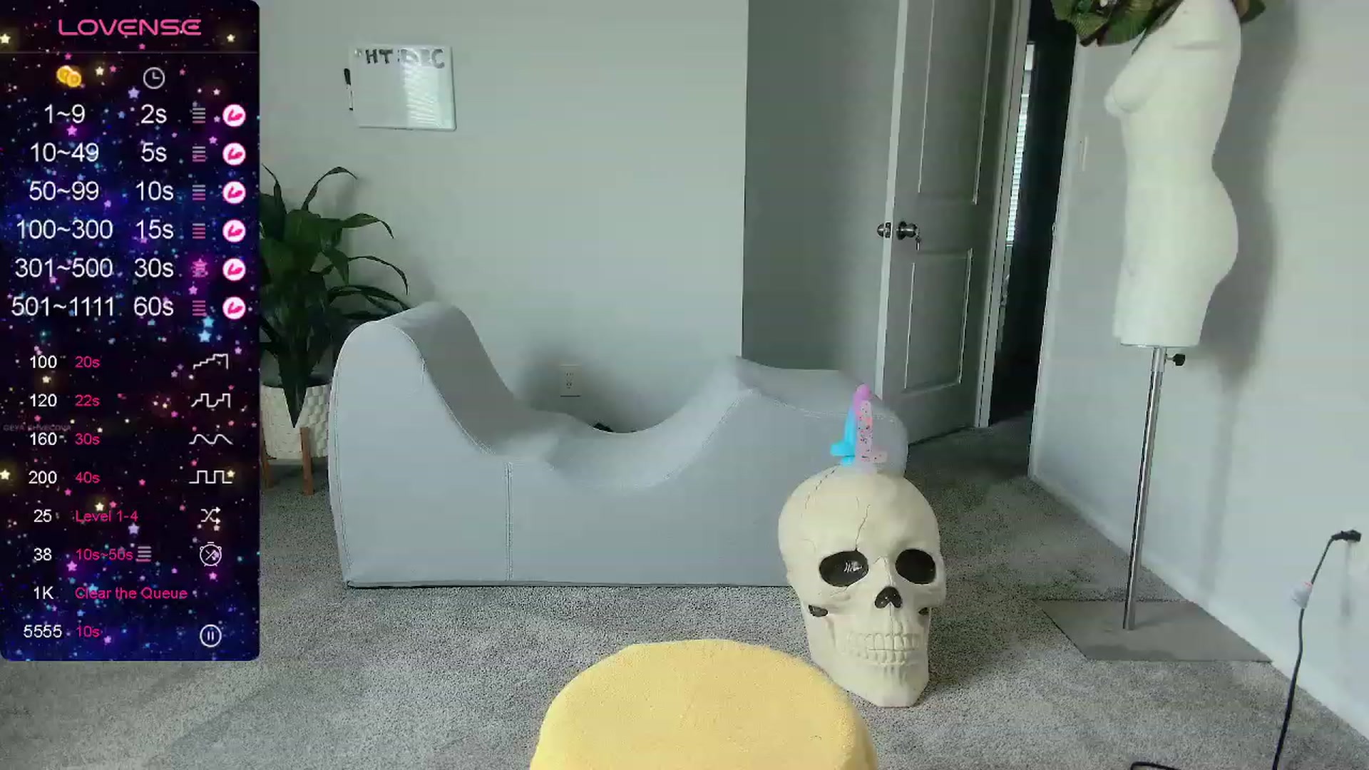 Gallery image thumbnail from tease4lisa's myfreecams stream on, 01/09/2024, 19:30 image 20 of 20