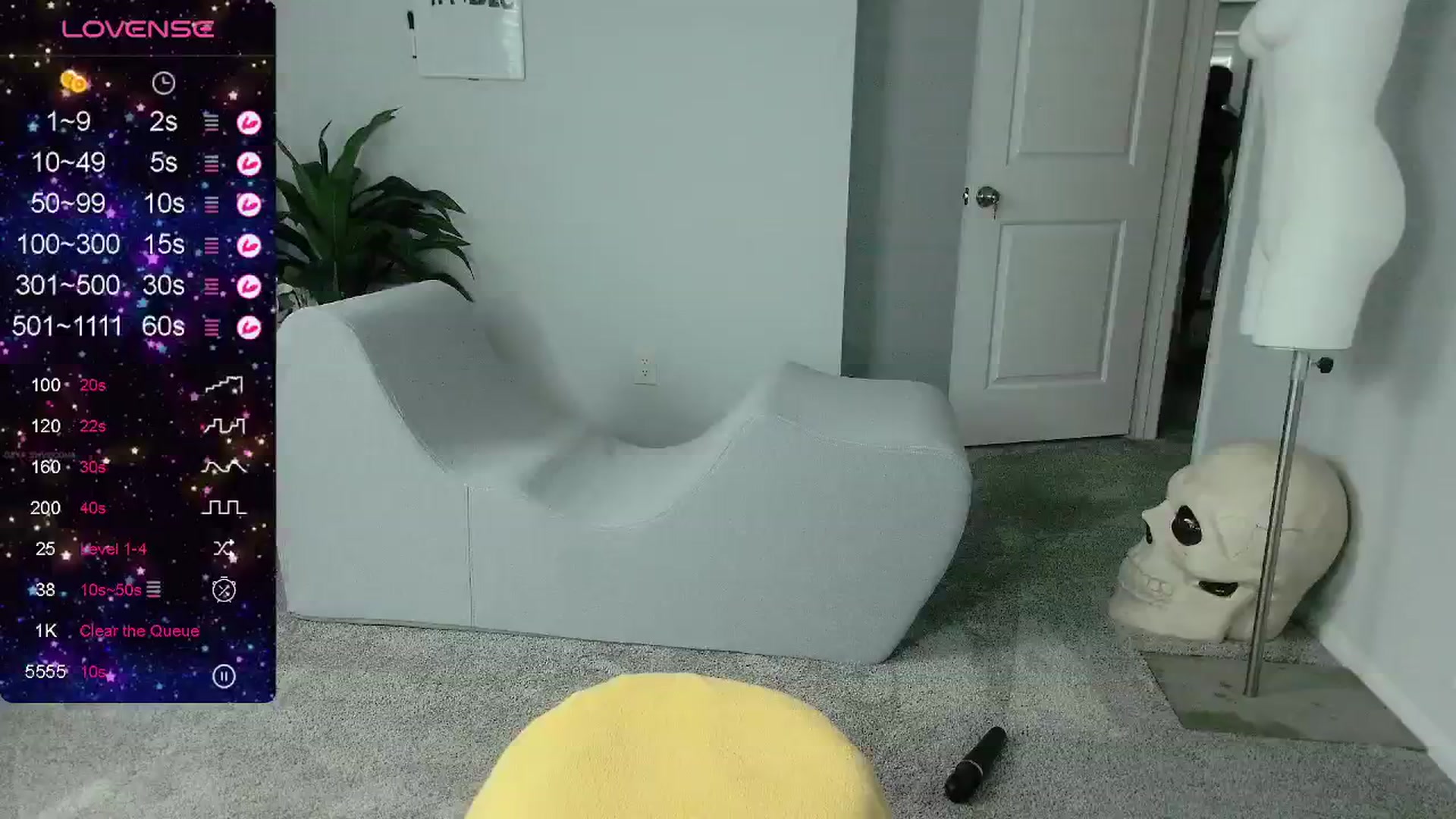 Gallery image thumbnail from tease4lisa's myfreecams stream on, 02/01/2024, 18:05 image 8 of 20