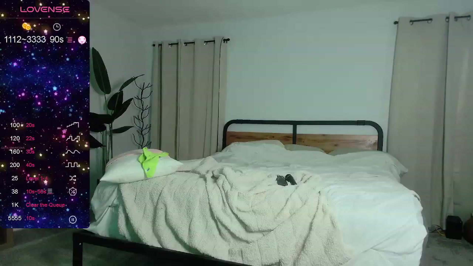Gallery image thumbnail from tease4lisa's myfreecams stream on, 02/07/2024, 24:17 image 3 of 20