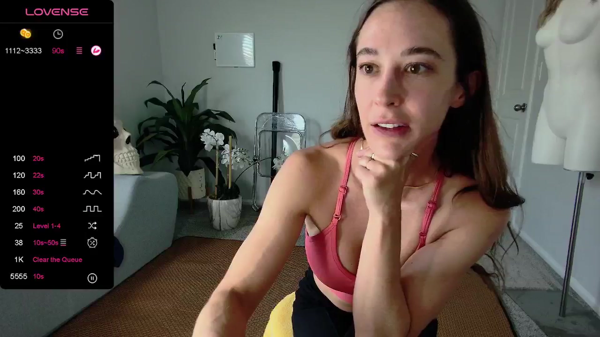 Gallery image thumbnail from tease4lisa's myfreecams stream on, 05/31/2024, 18:17 image 3 of 20