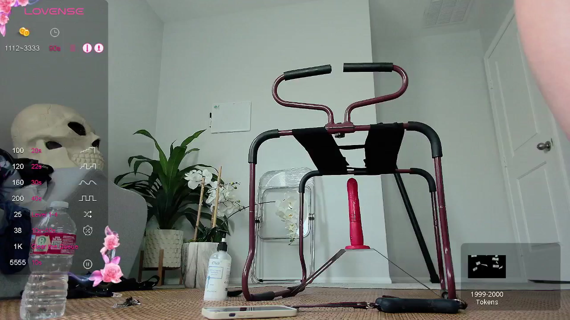 Gallery image thumbnail from tease4lisa's myfreecams stream on, 07/07/2024, 19:54 image 13 of 20