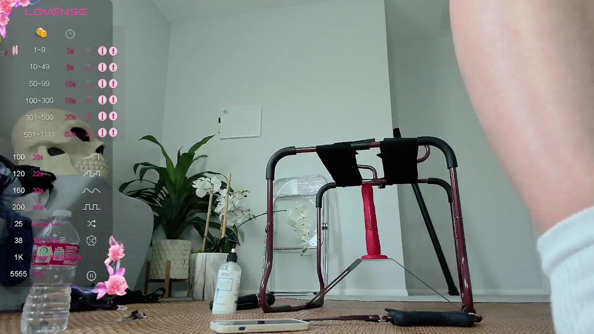 Gallery image thumbnail from tease4lisa's myfreecams stream on, 07/07/2024, 19:54 image 11 of 20