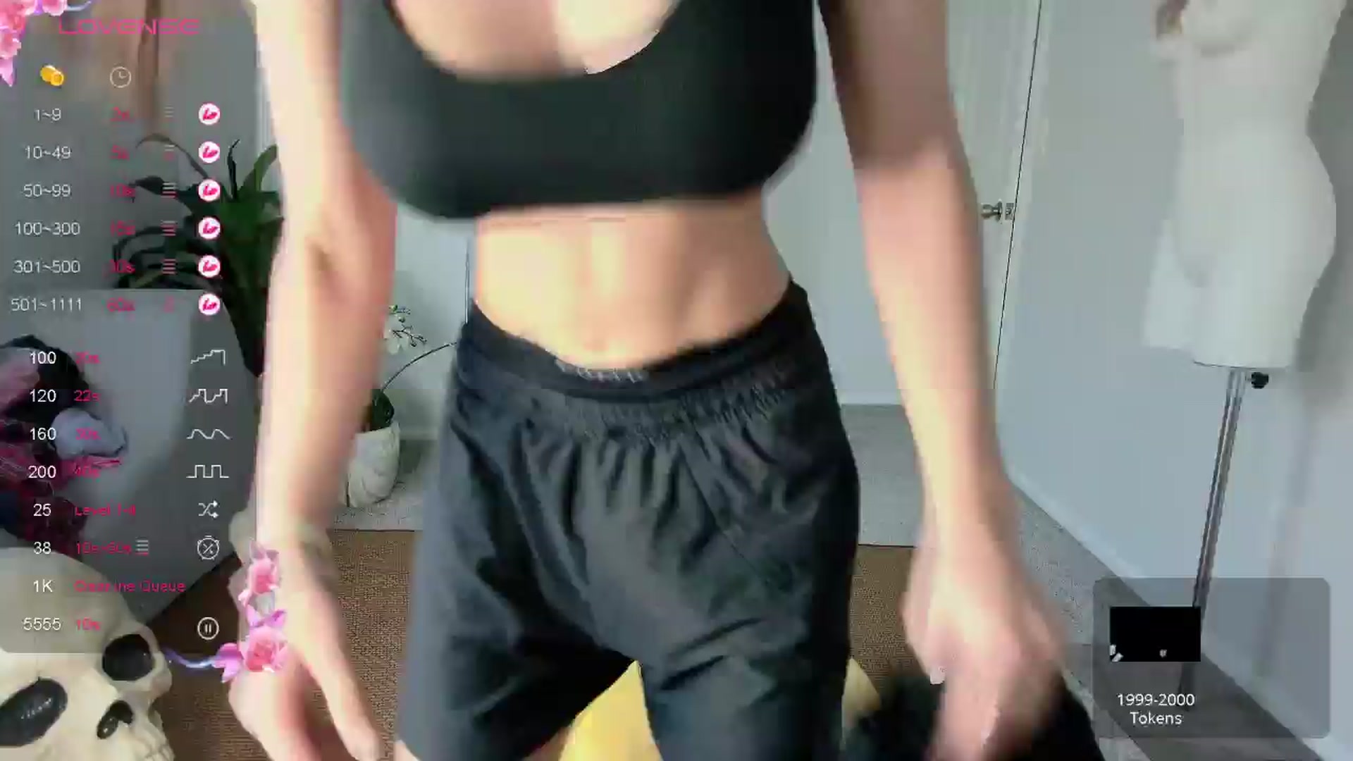 Gallery image thumbnail from tease4lisa's myfreecams stream on, 07/29/2024, 15:05 image 15 of 20