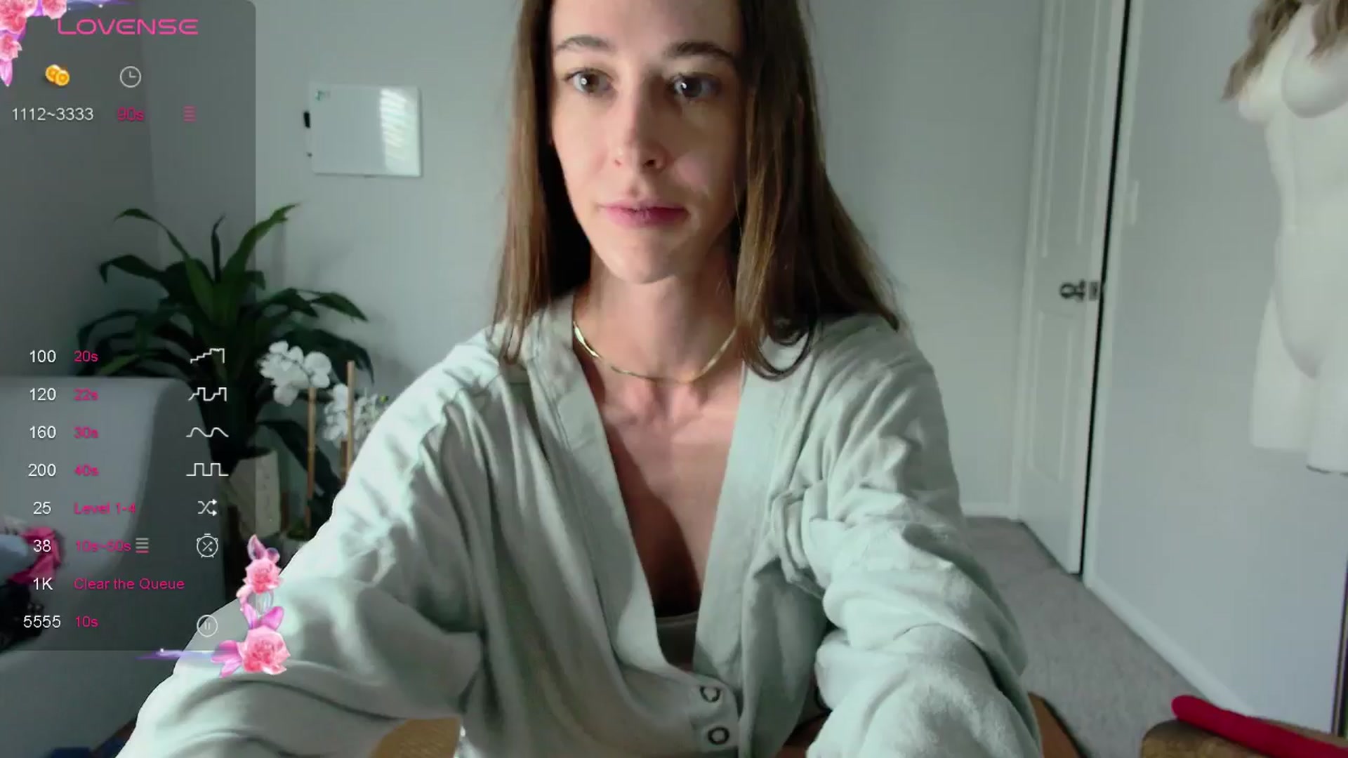 Gallery image thumbnail from tease4lisa's myfreecams stream on, 08/02/2024, 22:20 image 7 of 20