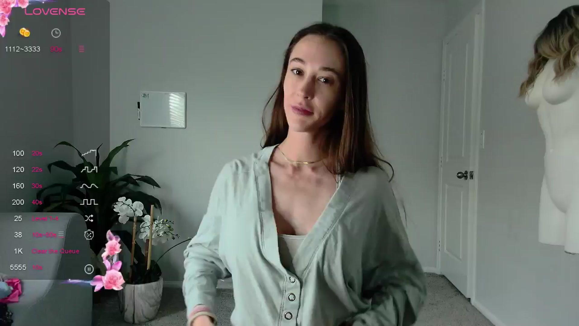 Gallery image thumbnail from tease4lisa's myfreecams stream on, 08/02/2024, 22:20 image 2 of 20