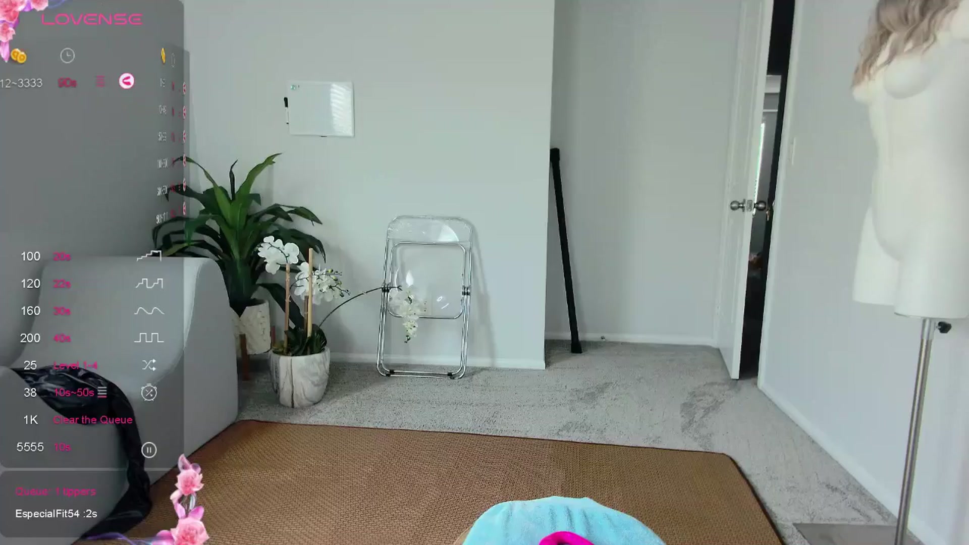 Gallery image thumbnail from tease4lisa's myfreecams stream on, 08/07/2024, 21:49 image 20 of 20