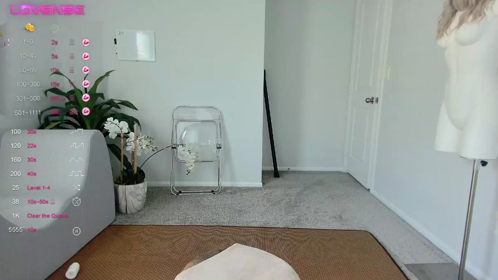 Gallery image thumbnail from tease4lisa's myfreecams stream on, 09/06/2024, 19:29 image 15 of 20