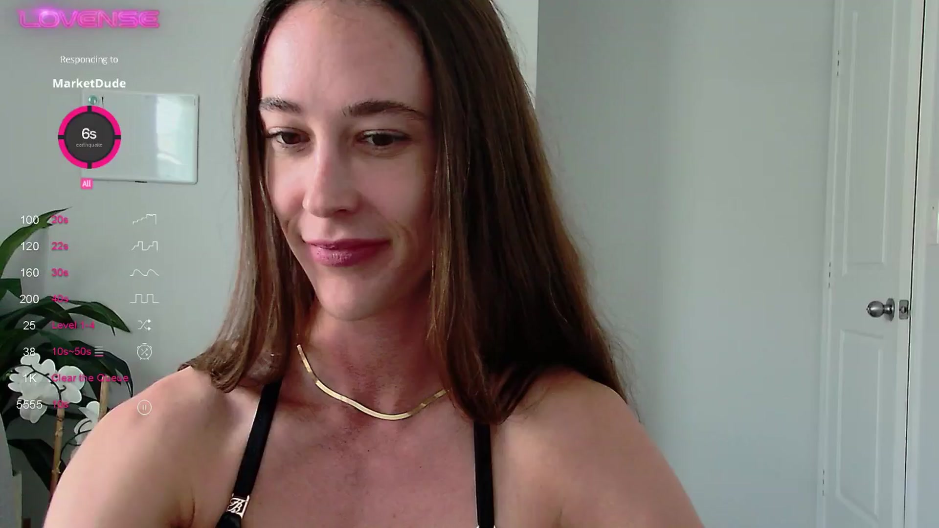 Gallery image thumbnail from tease4lisa's myfreecams stream on, 09/12/2024, 21:23 image 16 of 20