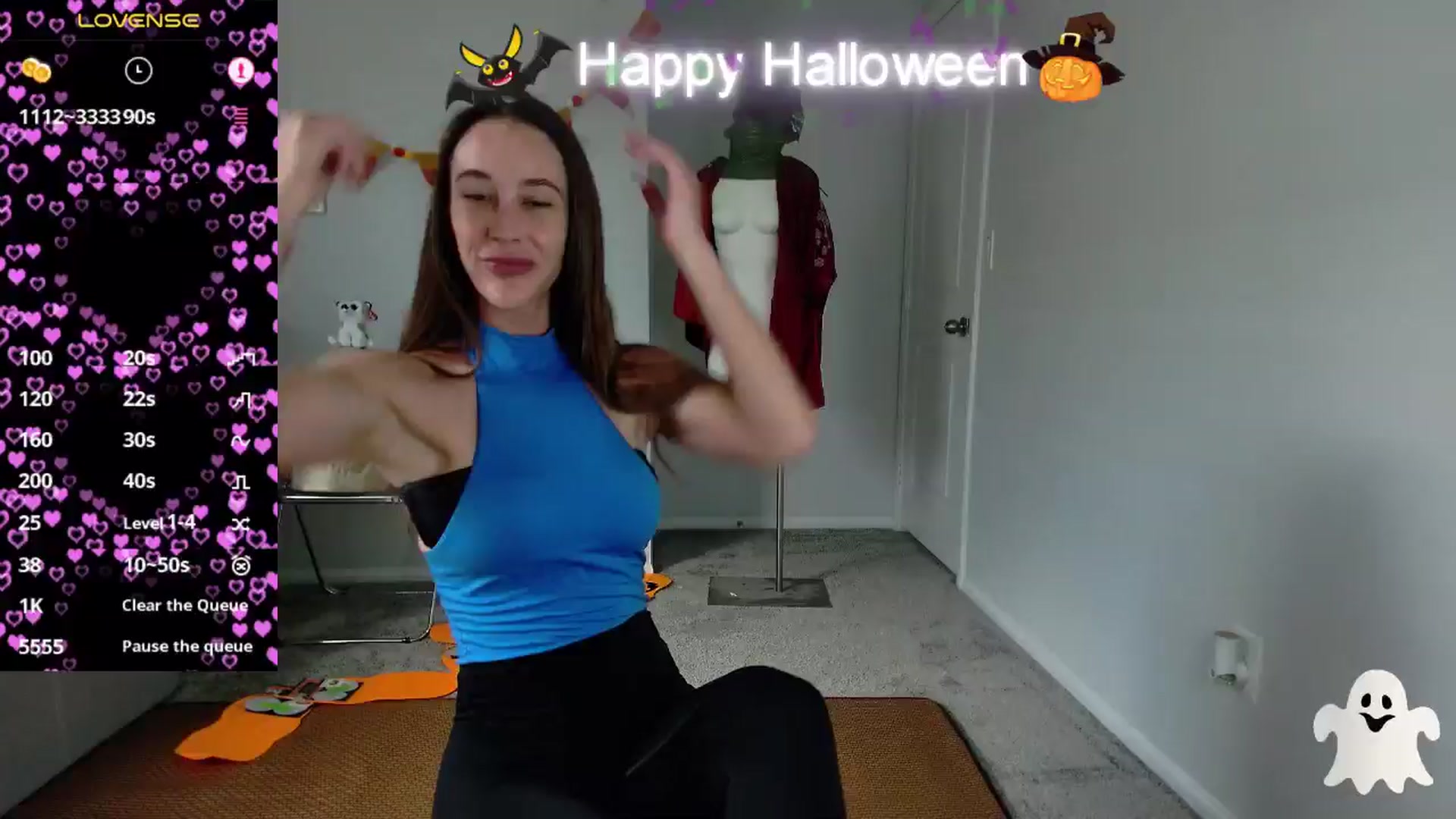 Gallery image thumbnail from tease4lisa's myfreecams stream on, 10/18/2024, 18:15 image 5 of 20
