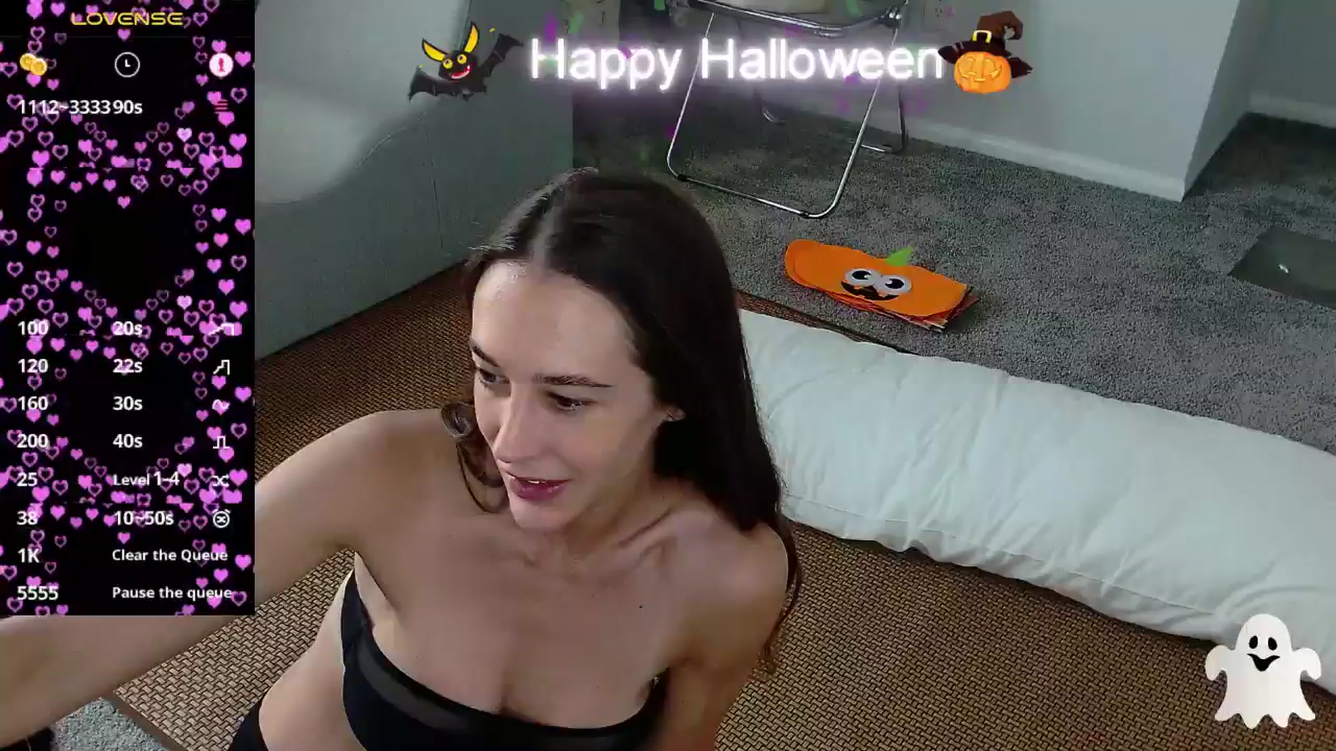 Gallery image thumbnail from tease4lisa's myfreecams stream on, 10/18/2024, 21:05 image 6 of 20