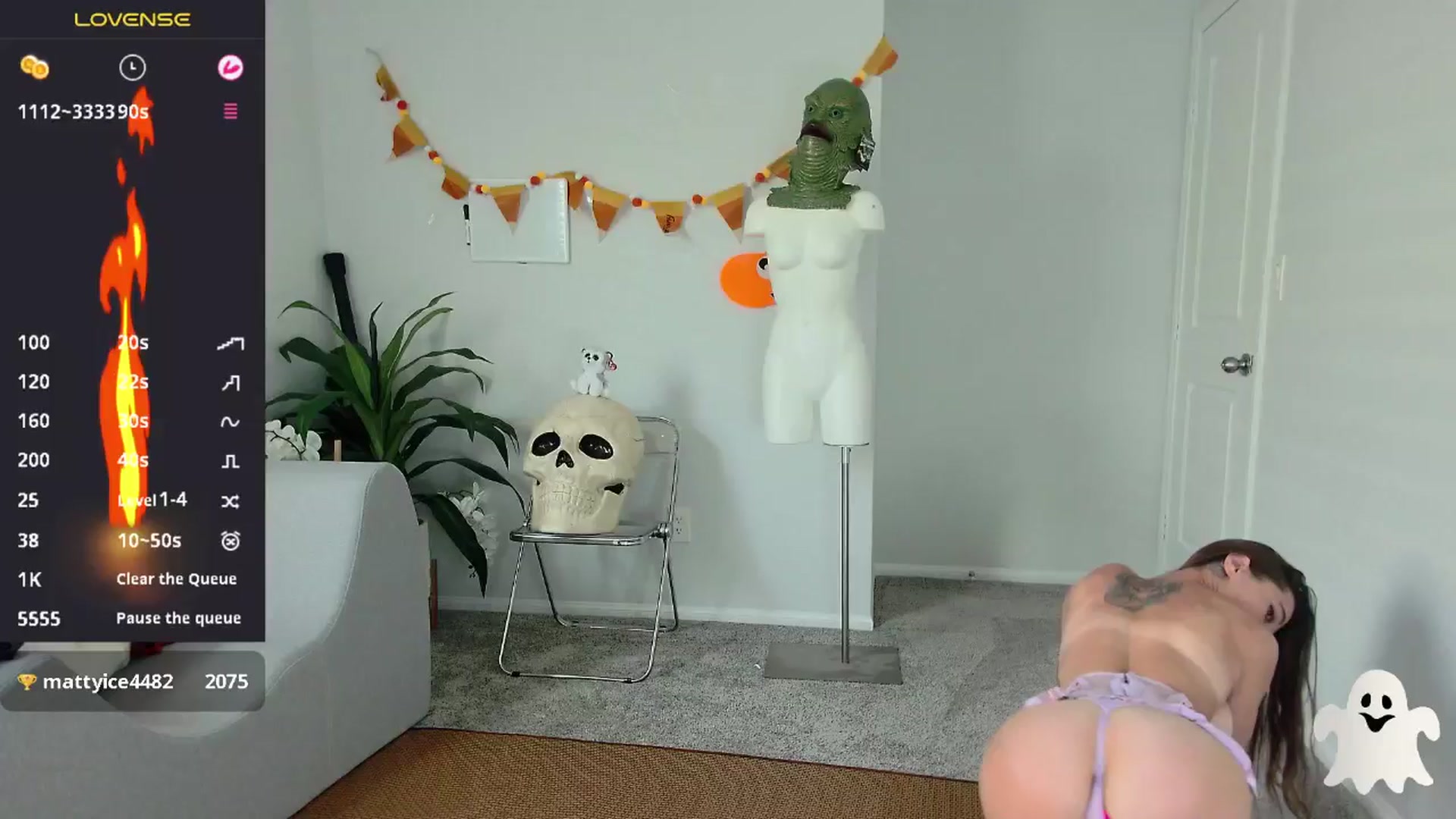 Gallery image thumbnail from tease4lisa's myfreecams stream on, 10/28/2024, 18:56 image 15 of 20