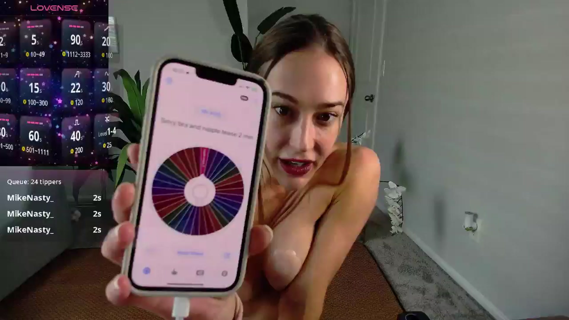 Gallery image thumbnail from tease4lisa's myfreecams stream on, 12/03/2024, 19:21 image 6 of 20