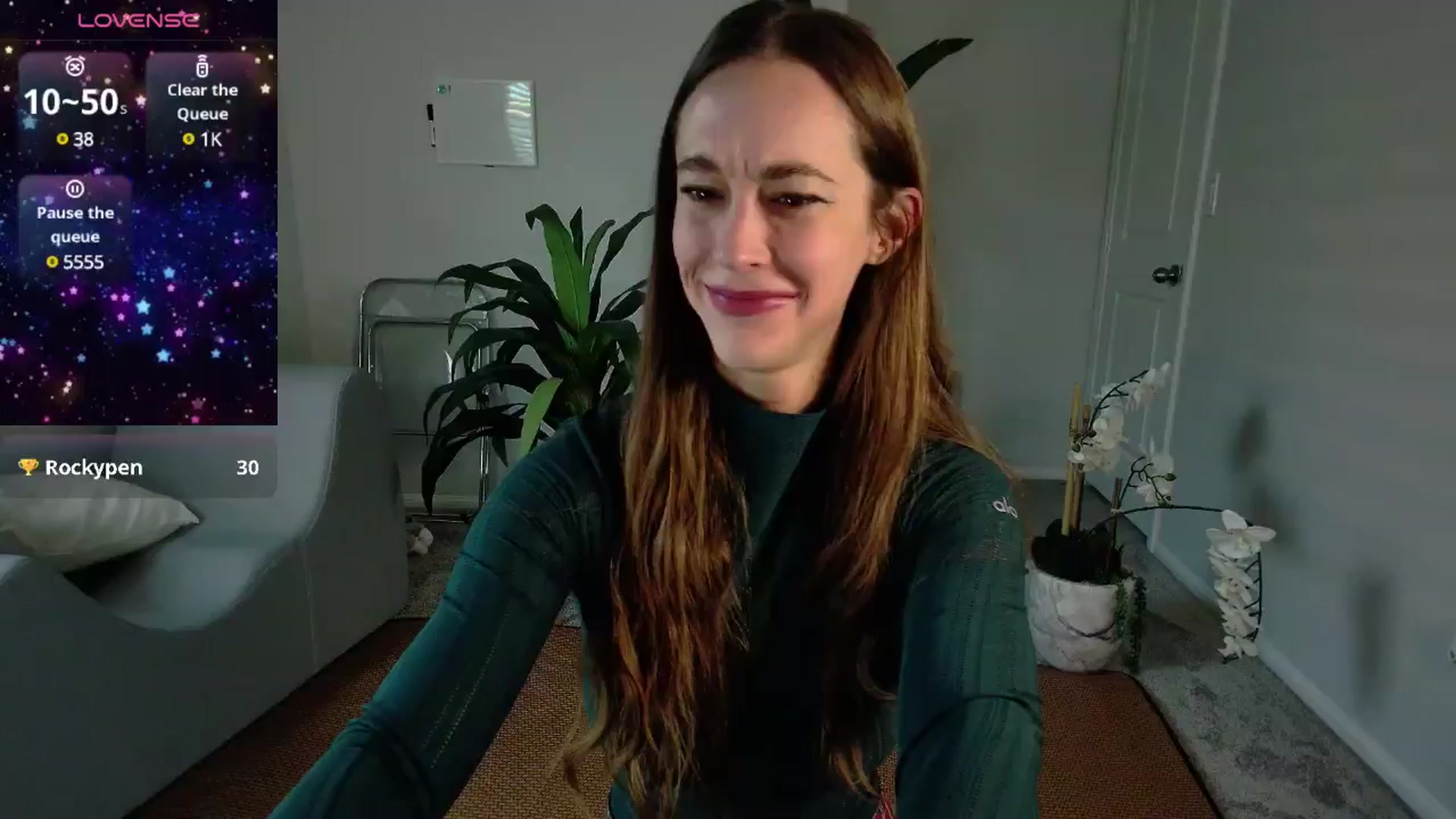 Gallery image thumbnail from tease4lisa's myfreecams stream on, 12/04/2024, 15:46 image 12 of 20