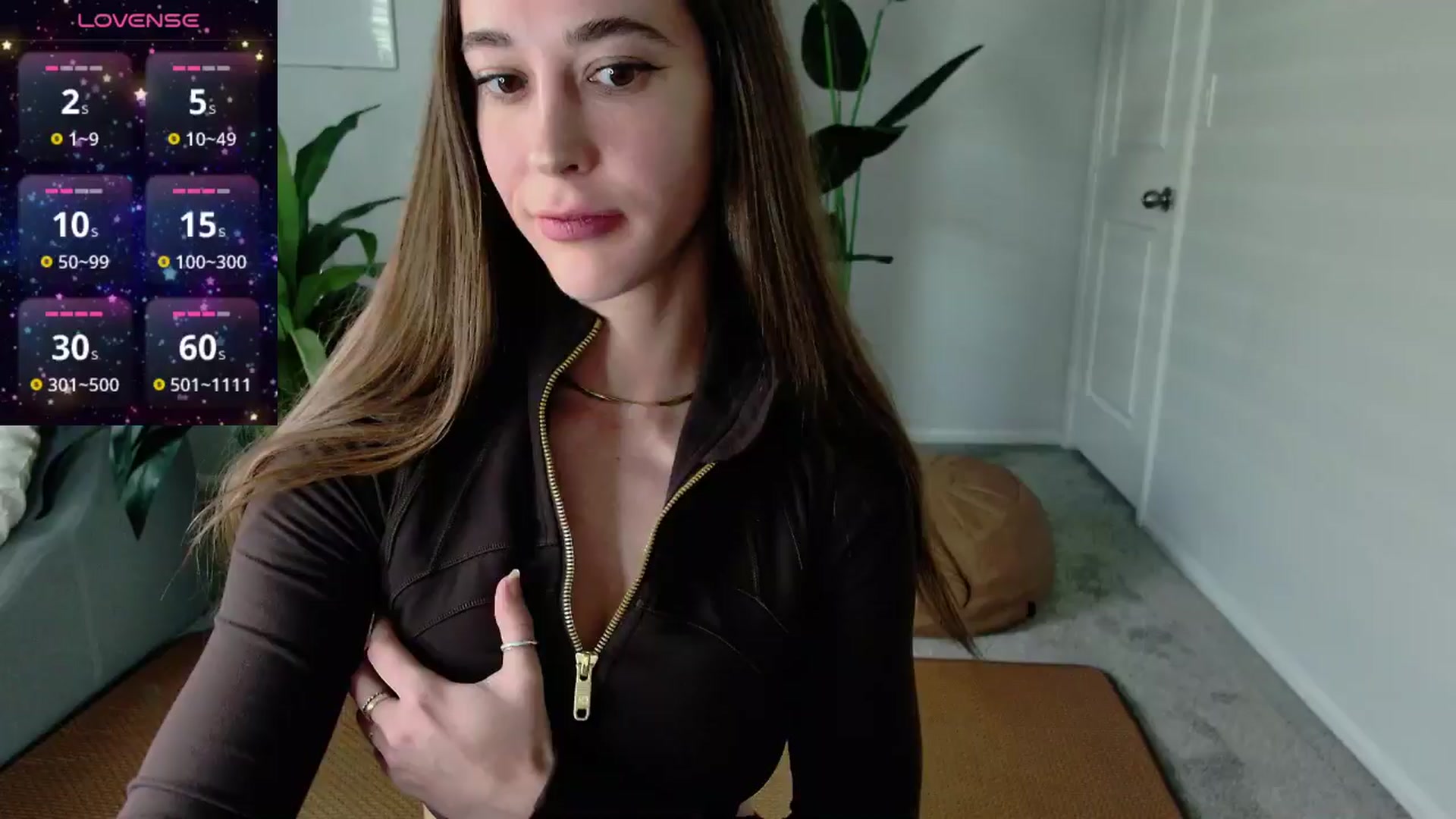 Gallery image thumbnail from tease4lisa's myfreecams stream on, 01/02/2025, 19:29 image 2 of 20
