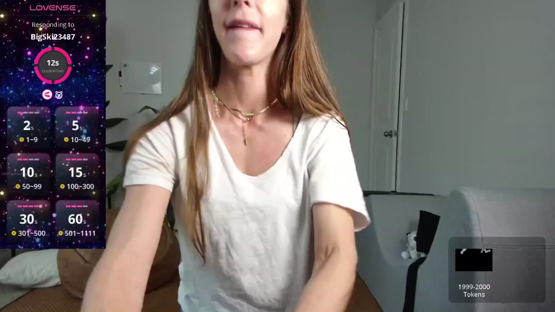 Gallery image thumbnail from tease4lisa's myfreecams stream on, 05/20/2025, 20:22 image 18 of 20