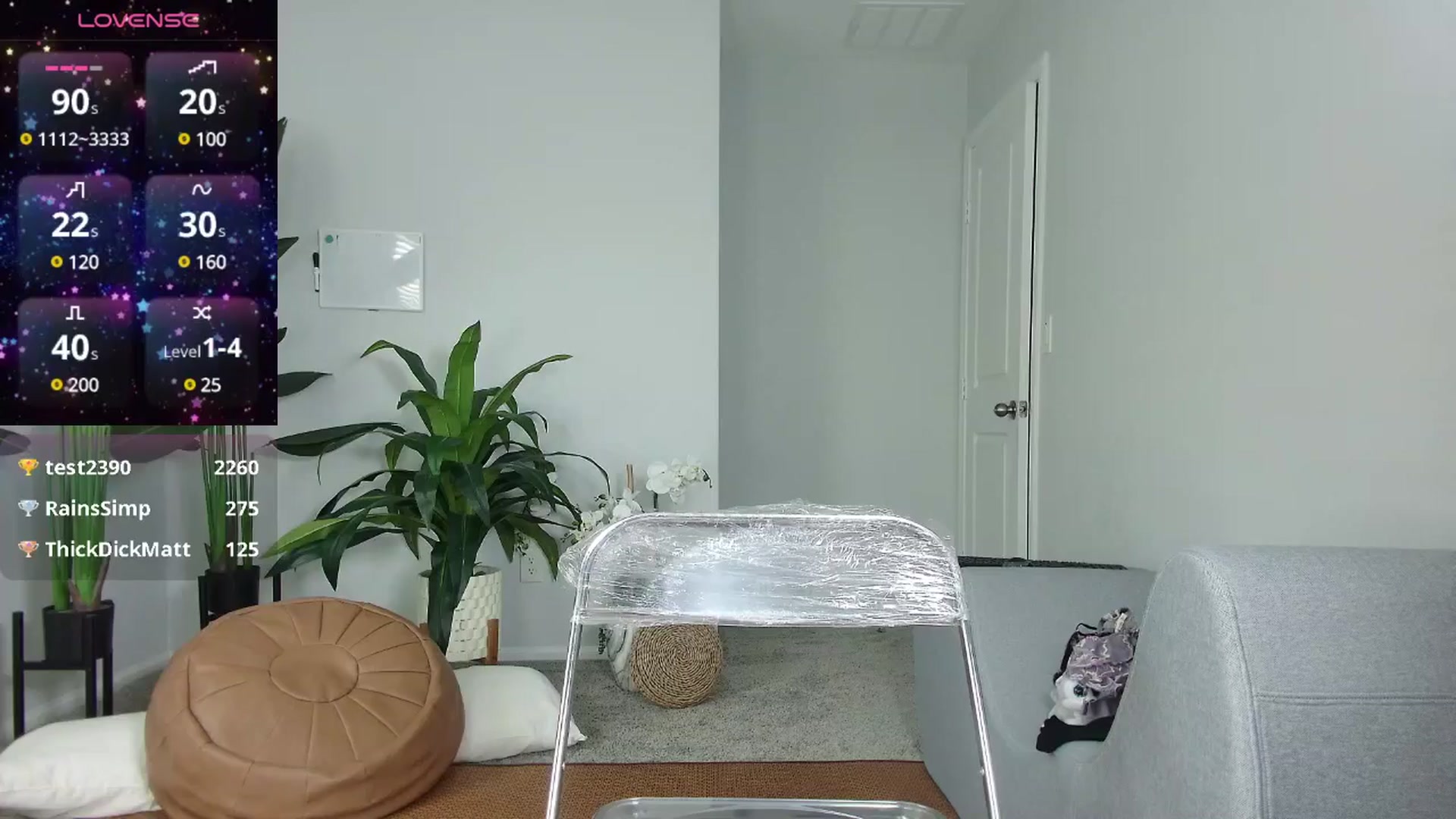 Gallery image thumbnail from tease4lisa's myfreecams stream on, 05/28/2025, 19:15 image 12 of 20