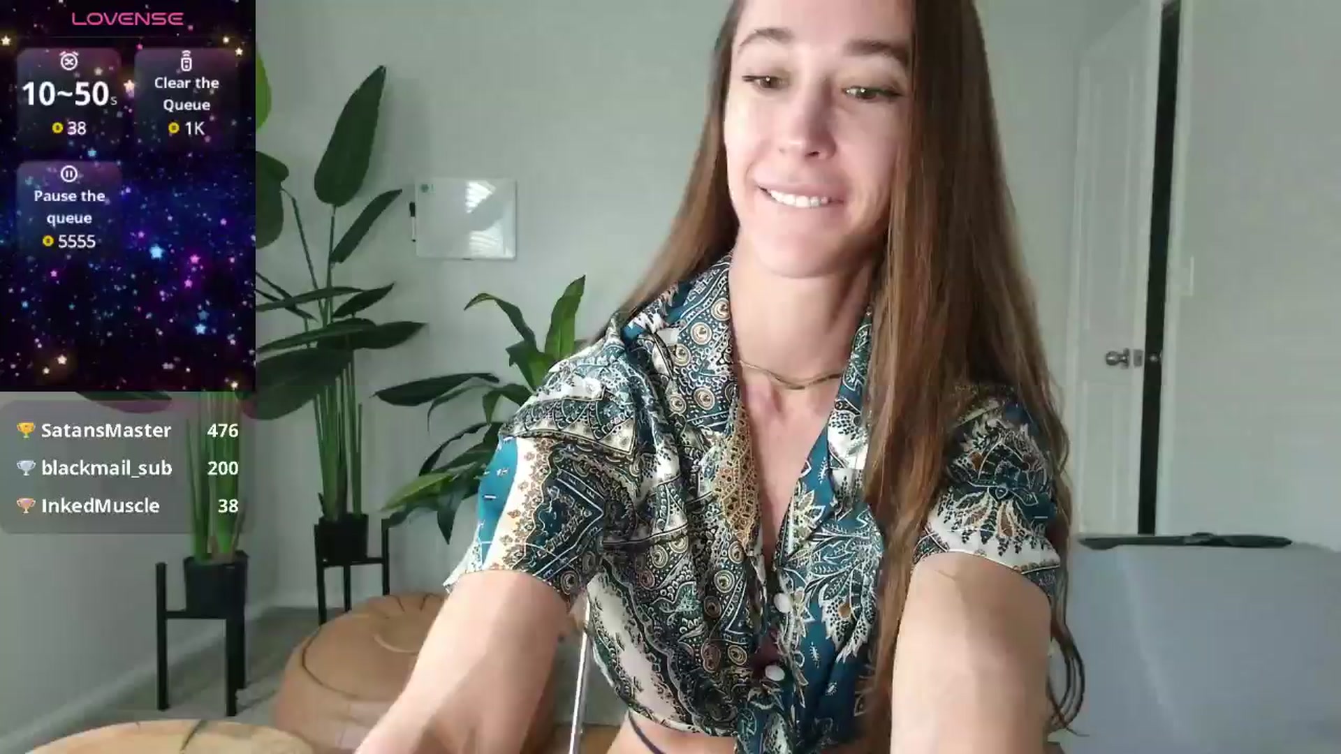 Gallery image thumbnail from tease4lisa's myfreecams stream on, 06/09/2025, 20:53 image 19 of 20