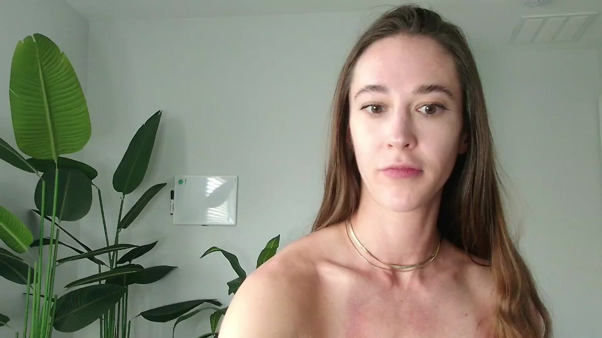 Gallery image thumbnail from tease4lisa's myfreecams stream on, 06/10/2025, 20:05 image 15 of 20