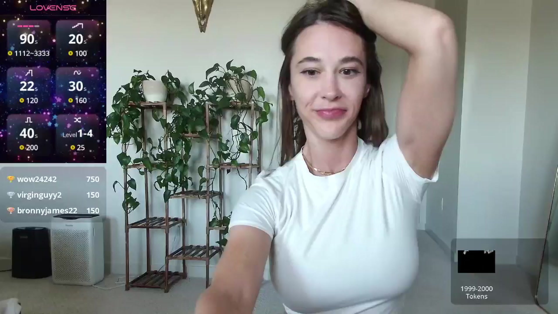 Gallery image thumbnail from tease4lisa's myfreecams stream on, 08/10/2025, 24:49 image 3 of 20