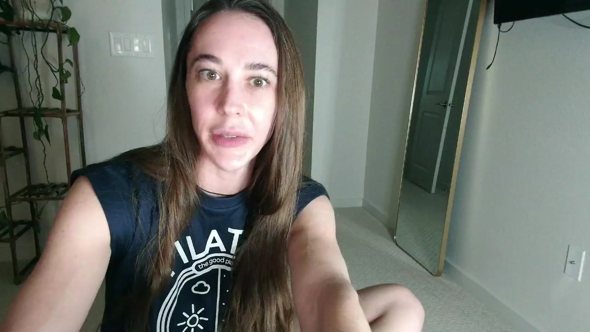 Gallery image thumbnail from tease4lisa's myfreecams stream on, 01/16/2026, 24:32 image 7 of 20
