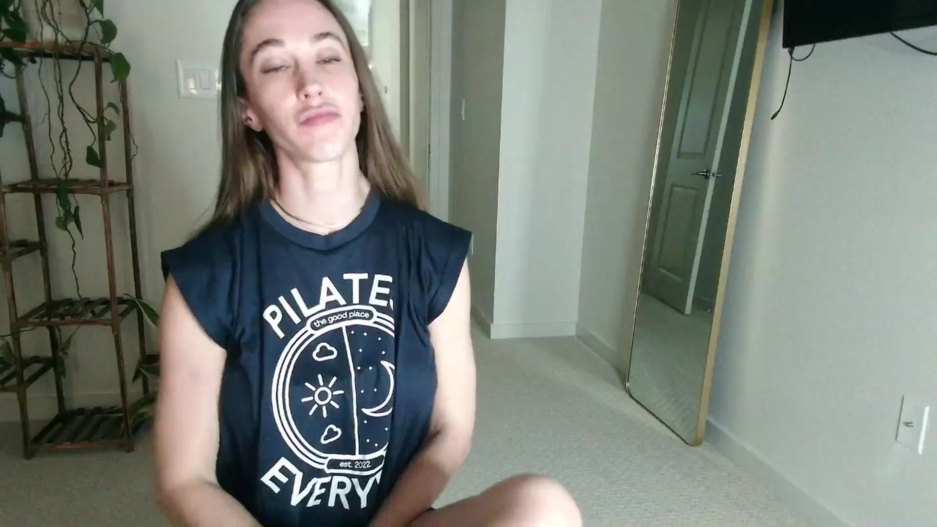 Gallery image thumbnail from tease4lisa's myfreecams stream on, 01/16/2026, 24:32 image 5 of 20