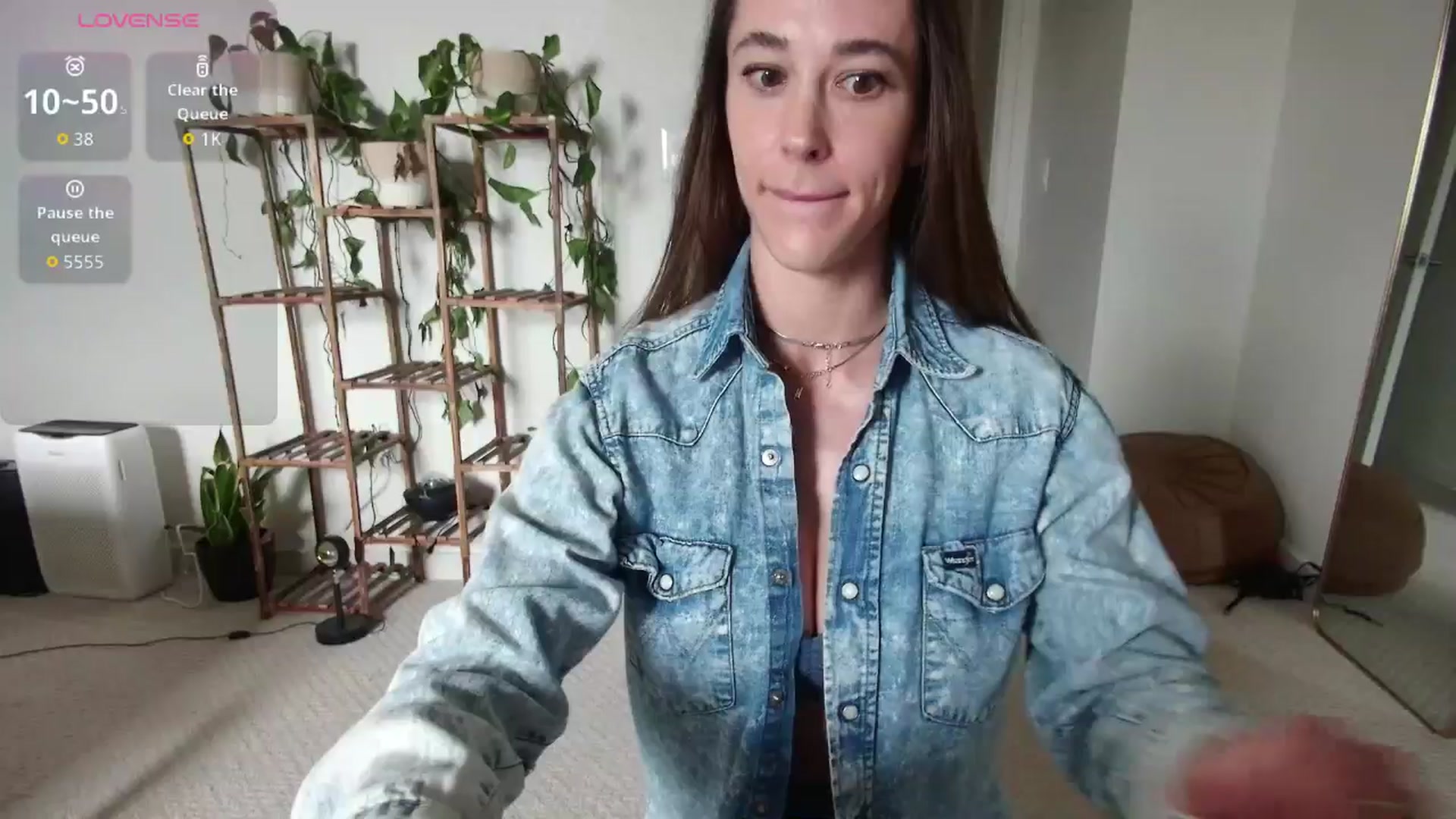 Gallery image thumbnail from tease4lisa's myfreecams stream on, 02/11/2026, 19:25 image 2 of 20