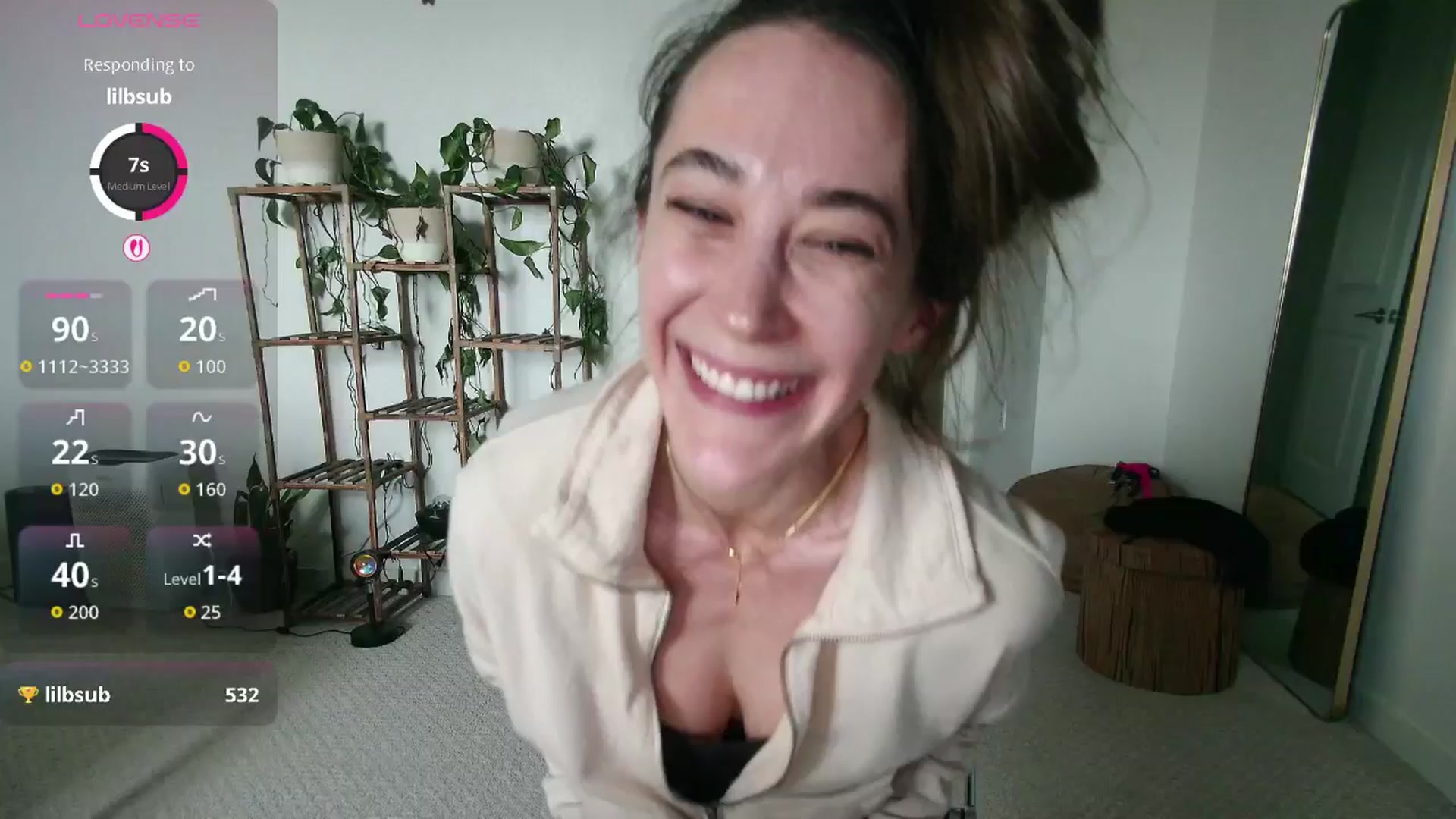 Gallery image thumbnail from tease4lisa's myfreecams stream on, 02/20/2026, 24:36 image 4 of 20