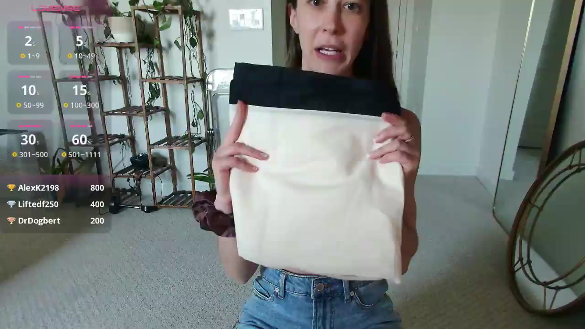 Gallery image thumbnail from tease4lisa's myfreecams stream on, 05/22/2026, 20:55 image 7 of 20